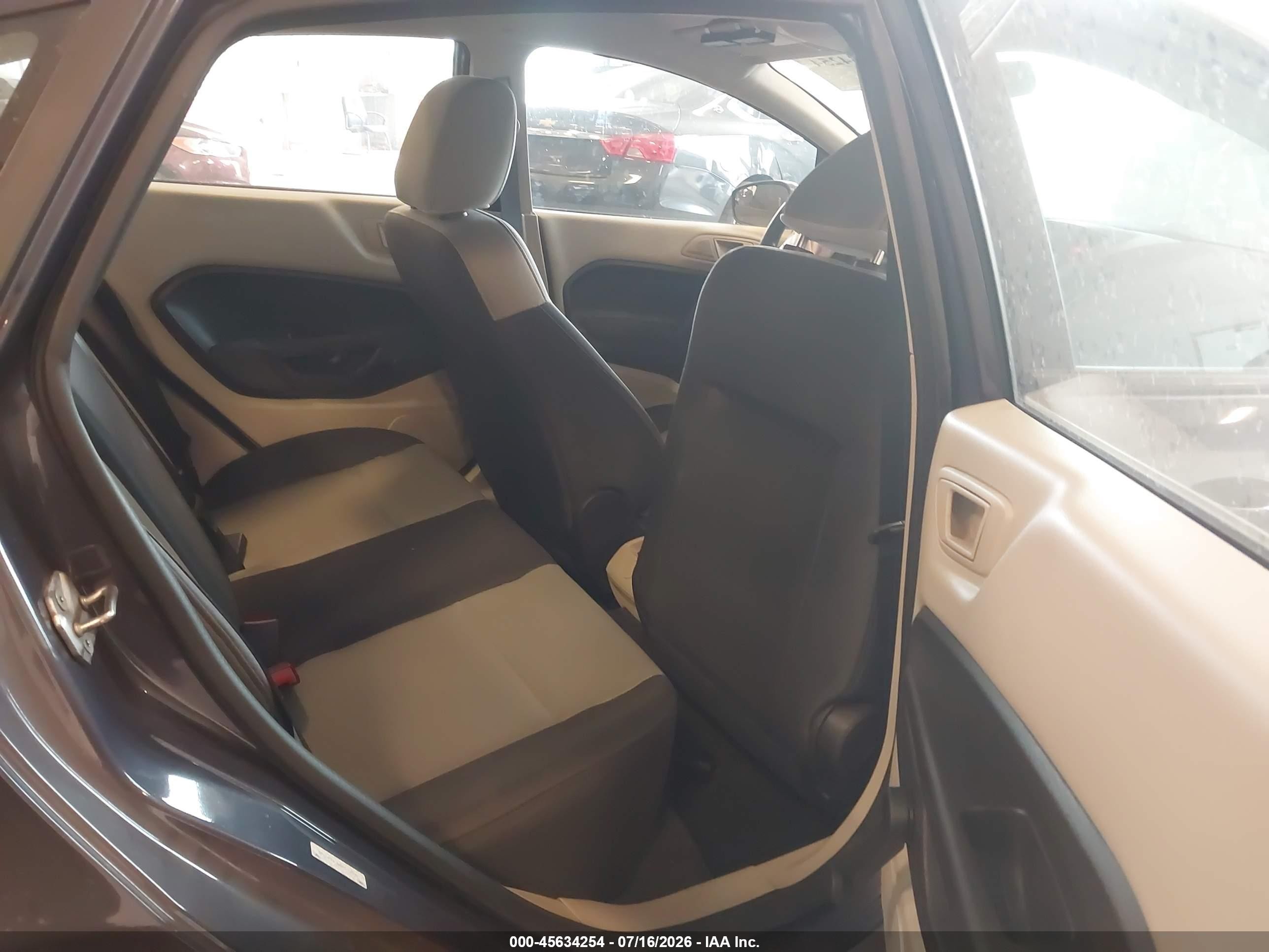2013 Ford Fiesta S Purple vin: 3FADP4AJ8DM172037