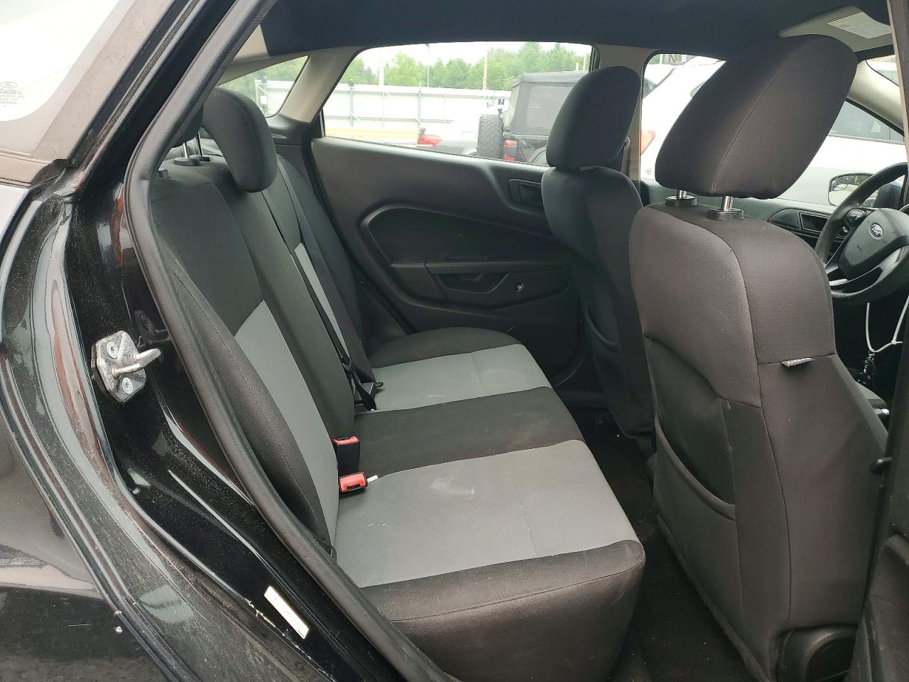 2015 Ford Fiesta S Black vin: 3FADP4AJ8FM221157