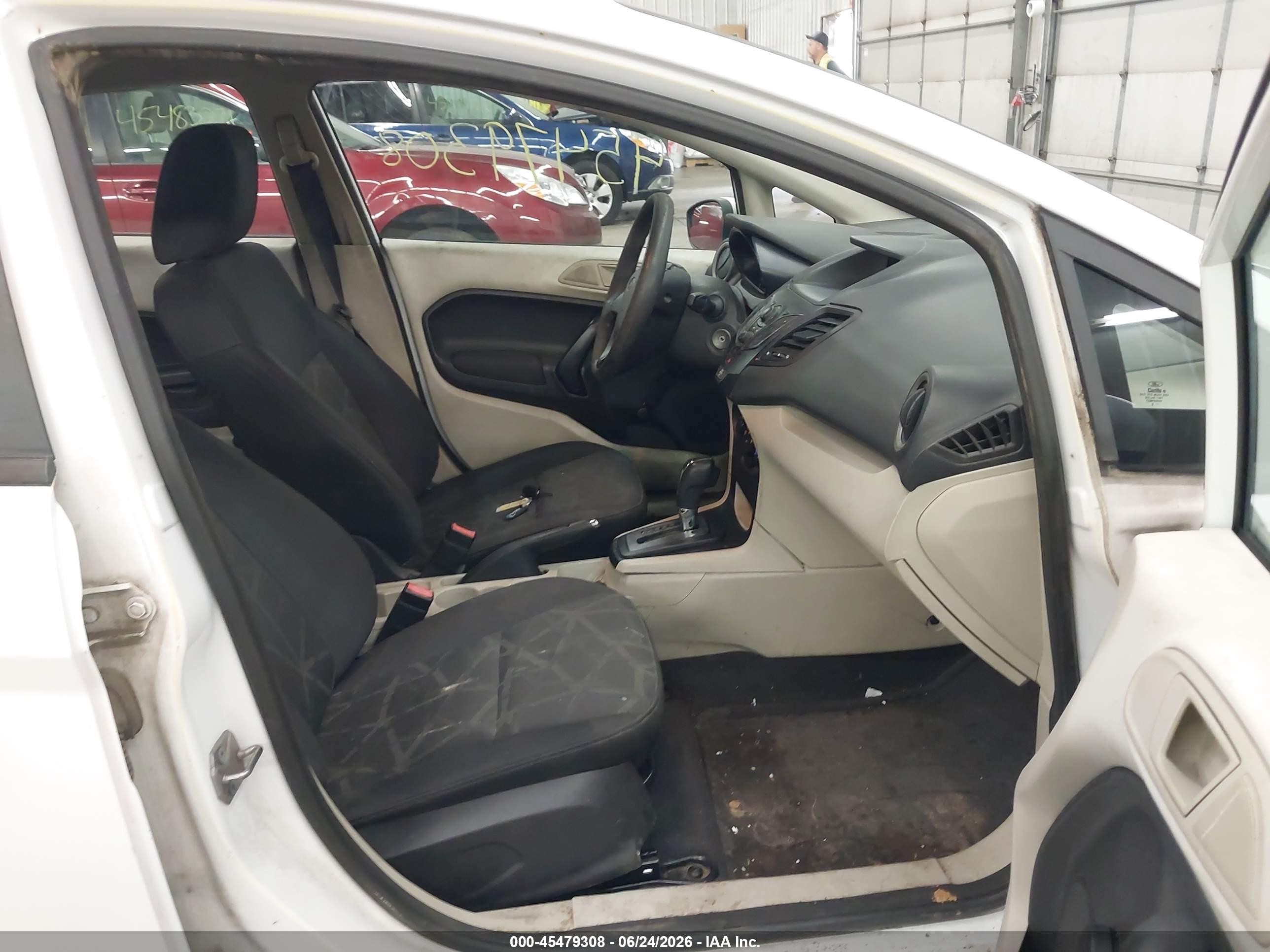 2011 Ford Fiesta S White vin: 3FADP4AJ9BM157429