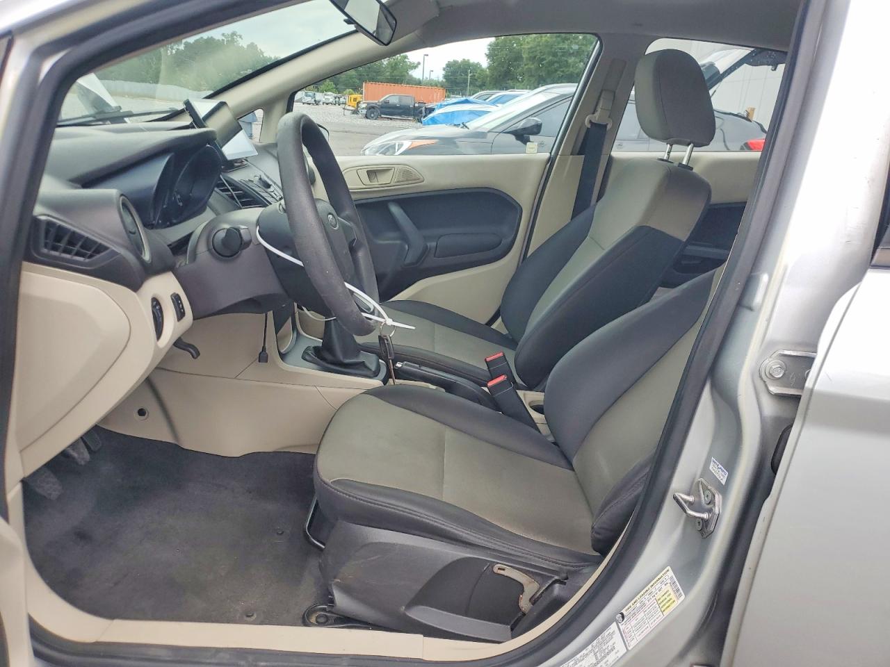 2012 Ford Fiesta S Silver vin: 3FADP4AJ9CM160767