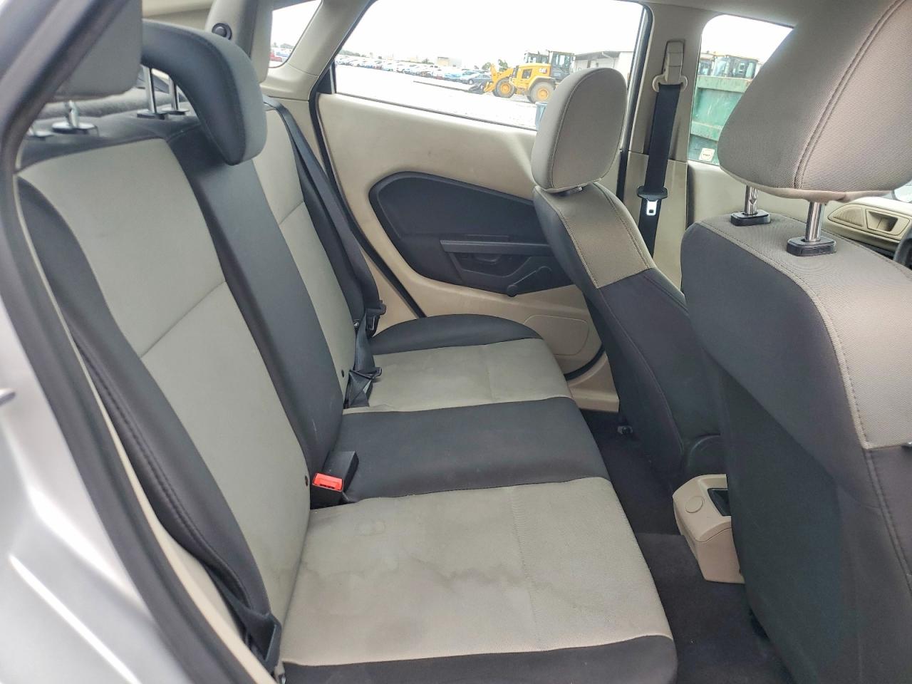 2012 Ford Fiesta S Silver vin: 3FADP4AJ9CM160767