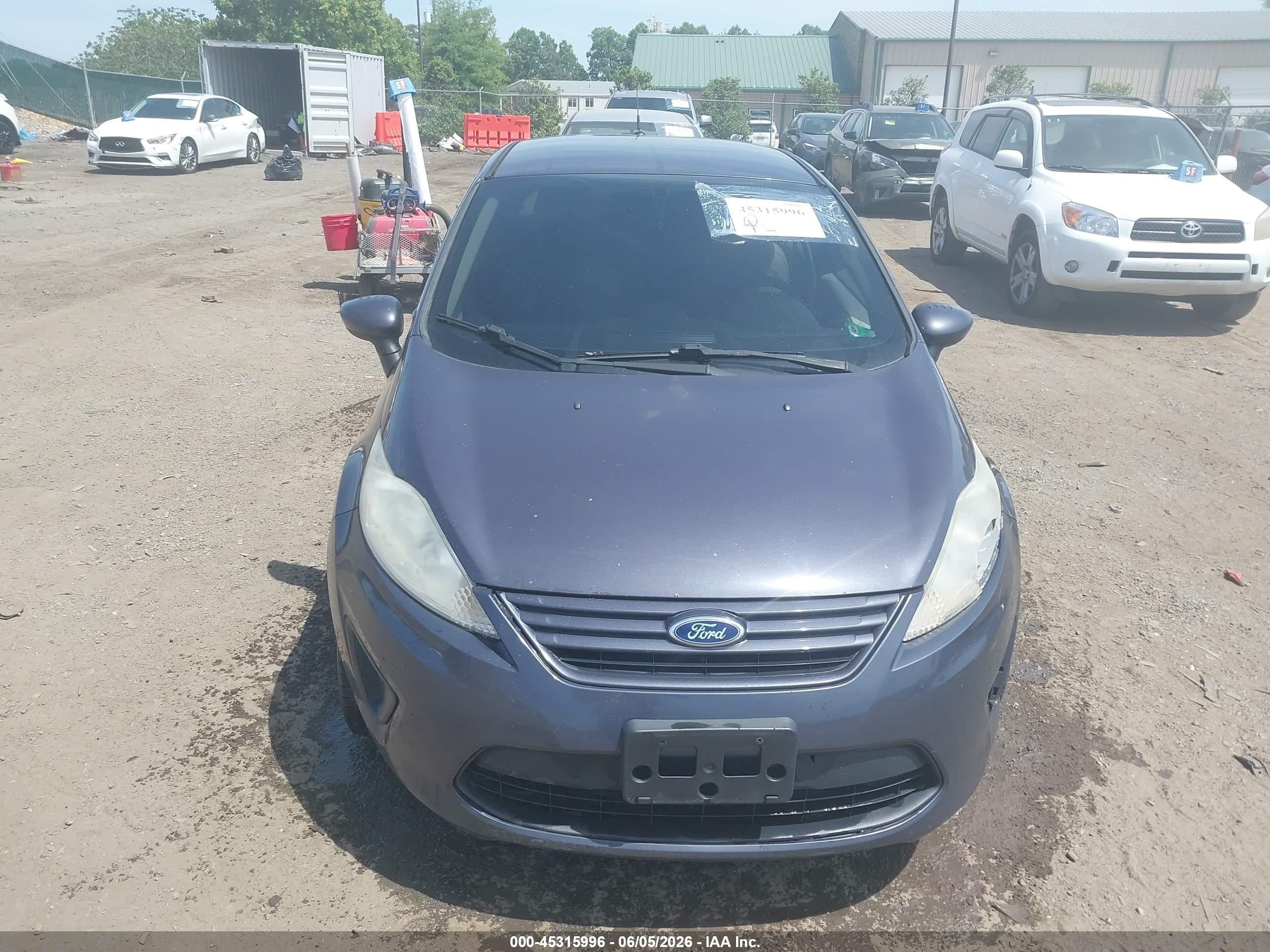 2013 Ford Fiesta S Gray vin: 3FADP4AJ9DM149396