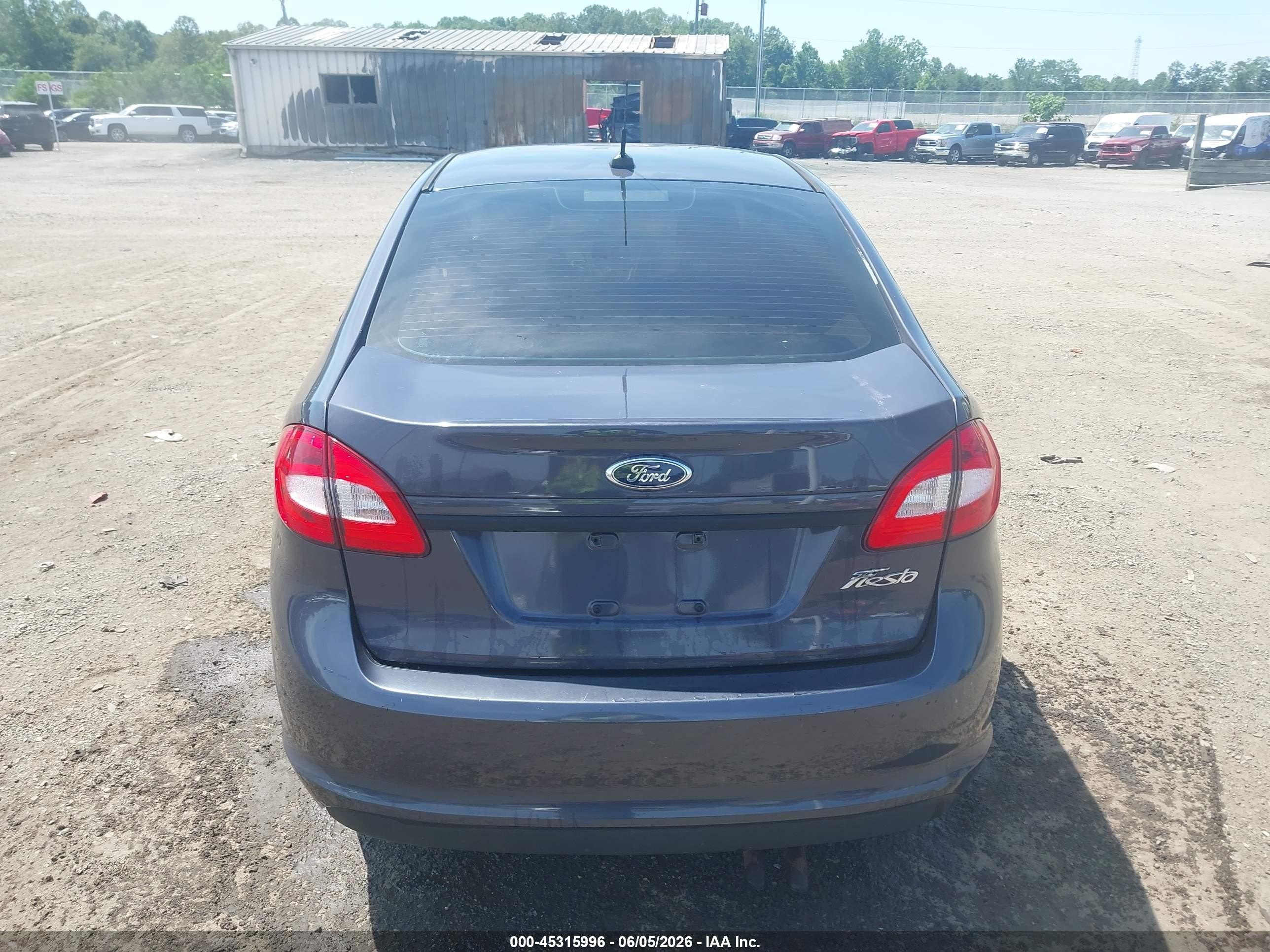 2013 Ford Fiesta S Gray vin: 3FADP4AJ9DM149396