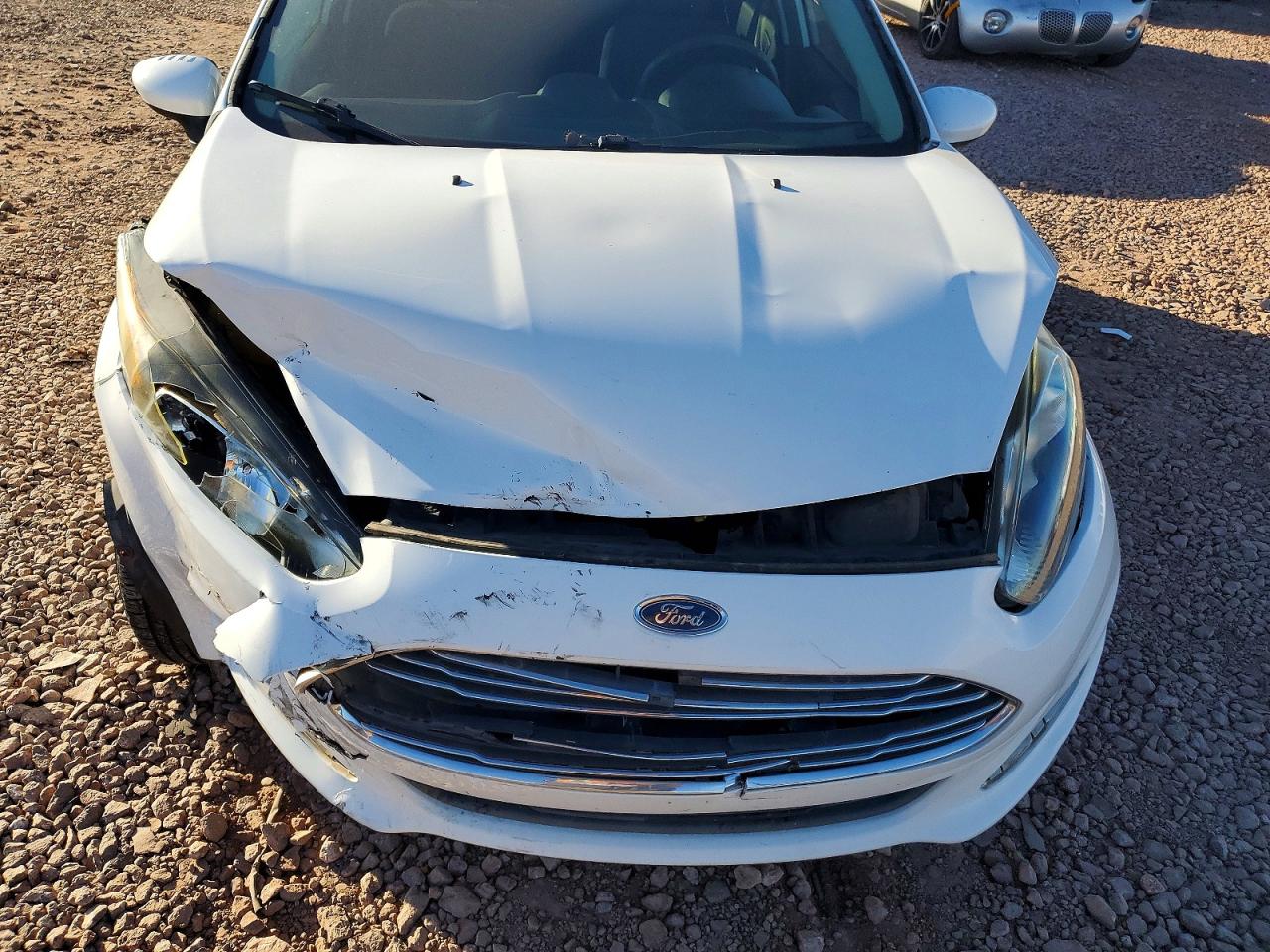 2014 Ford Fiesta S White vin: 3FADP4AJ9EM200929