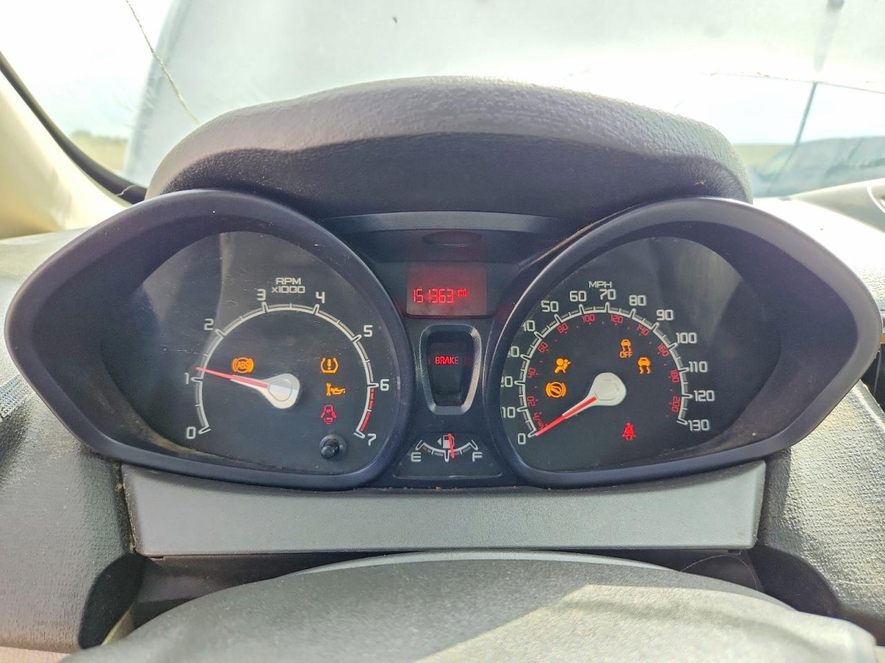 2012 Ford Fiesta S Silver vin: 3FADP4AJXCM111903