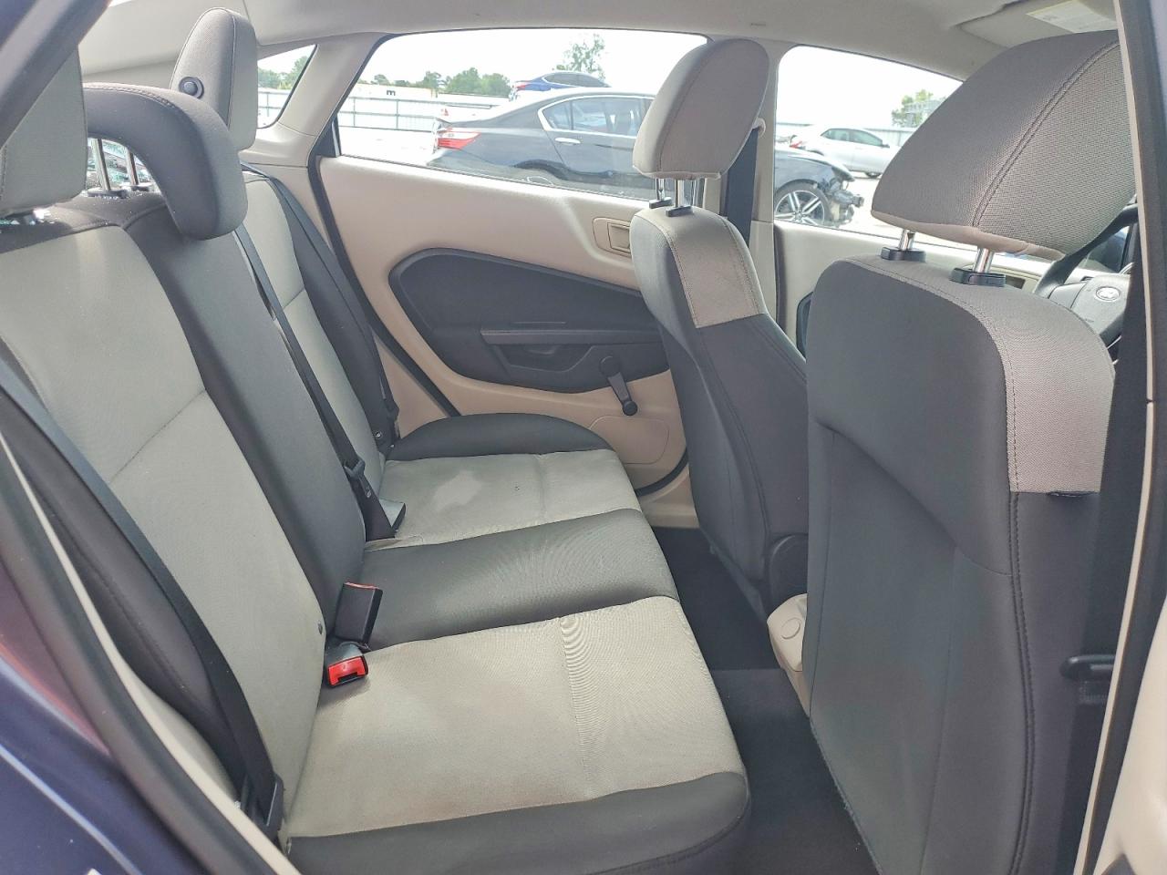 2013 Ford Fiesta S Серый vin: 3FADP4AJXDM220640