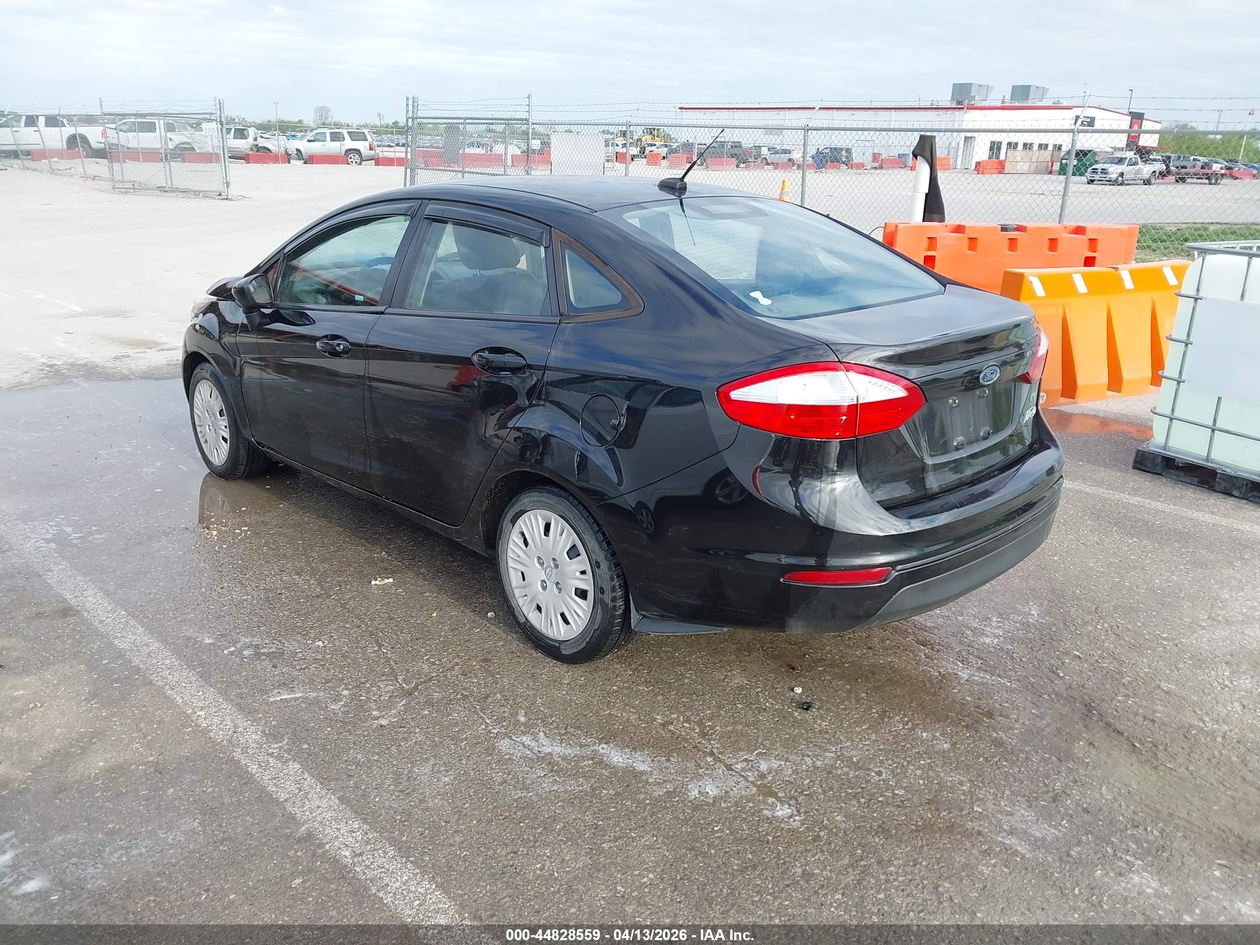 2014 Ford Fiesta S Black vin: 3FADP4AJXEM133144