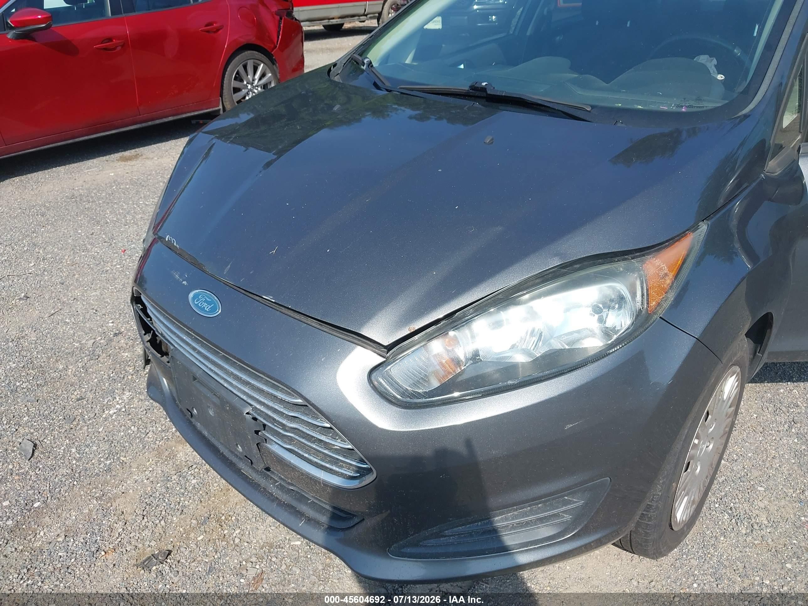2015 Ford Fiesta Se Gray vin: 3FADP4BE0FM189998