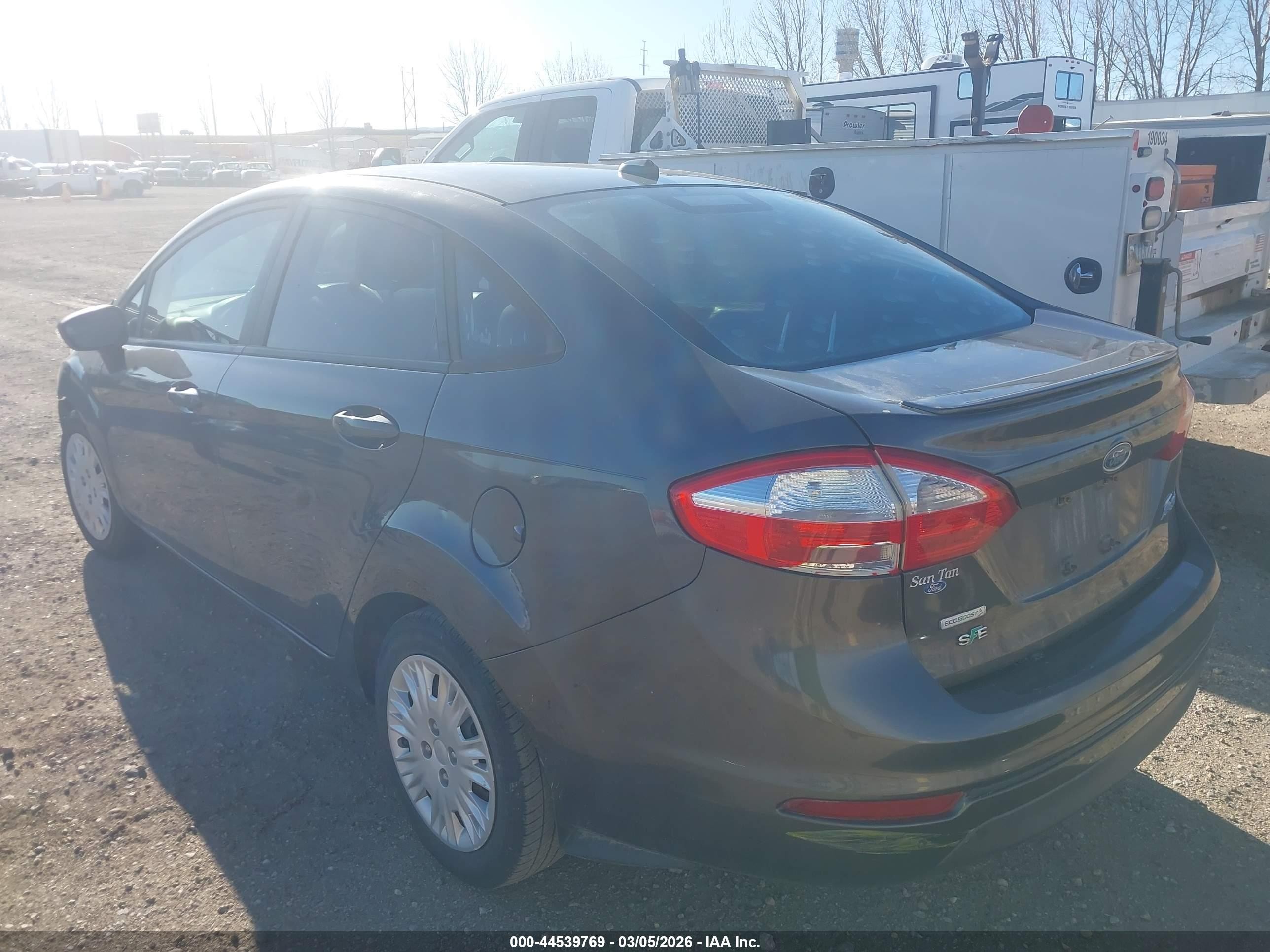 2015 Ford Fiesta Se Gray vin: 3FADP4BE1FM126988