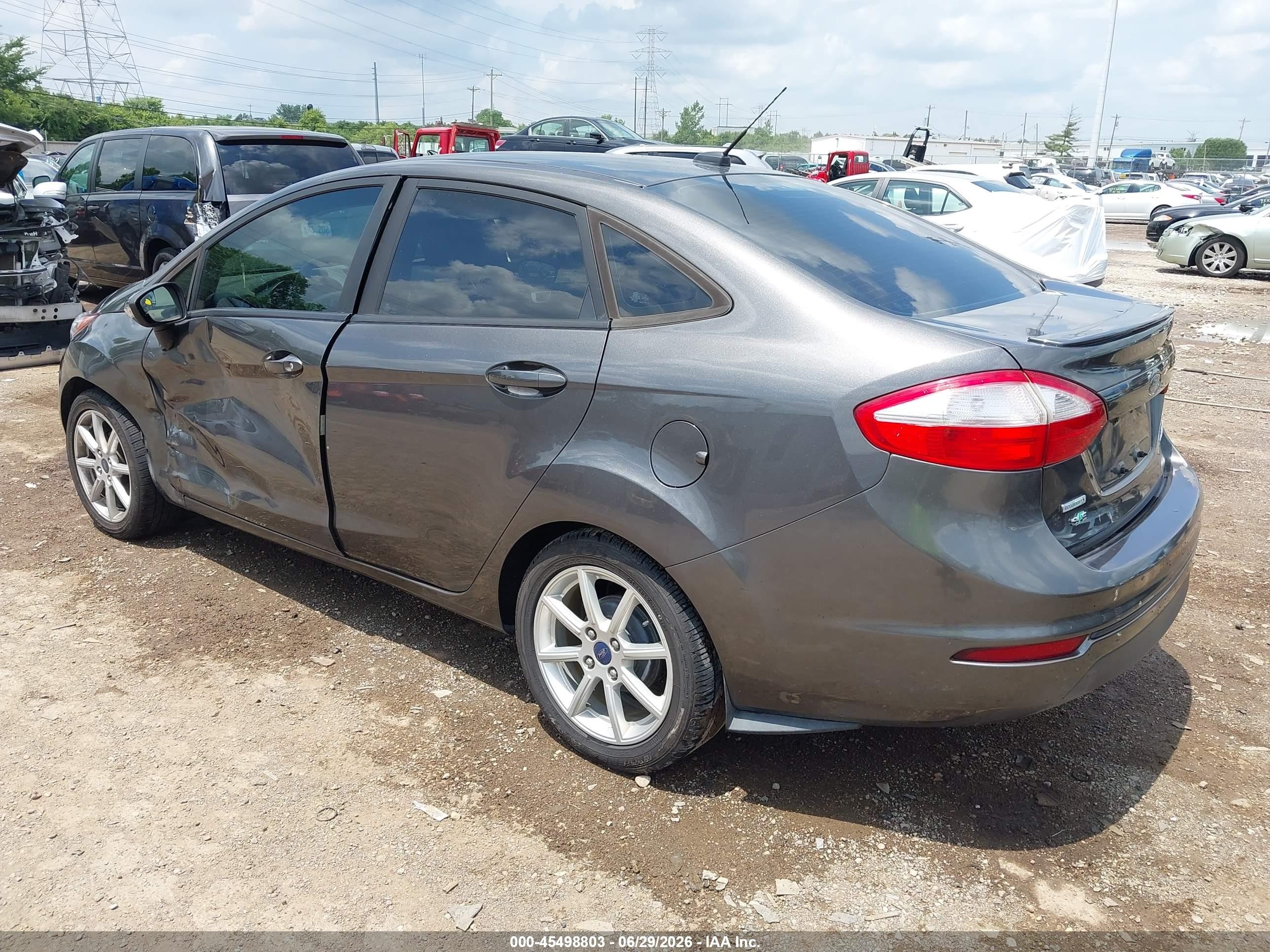 2015 Ford Fiesta Se Gray vin: 3FADP4BE1FM141376