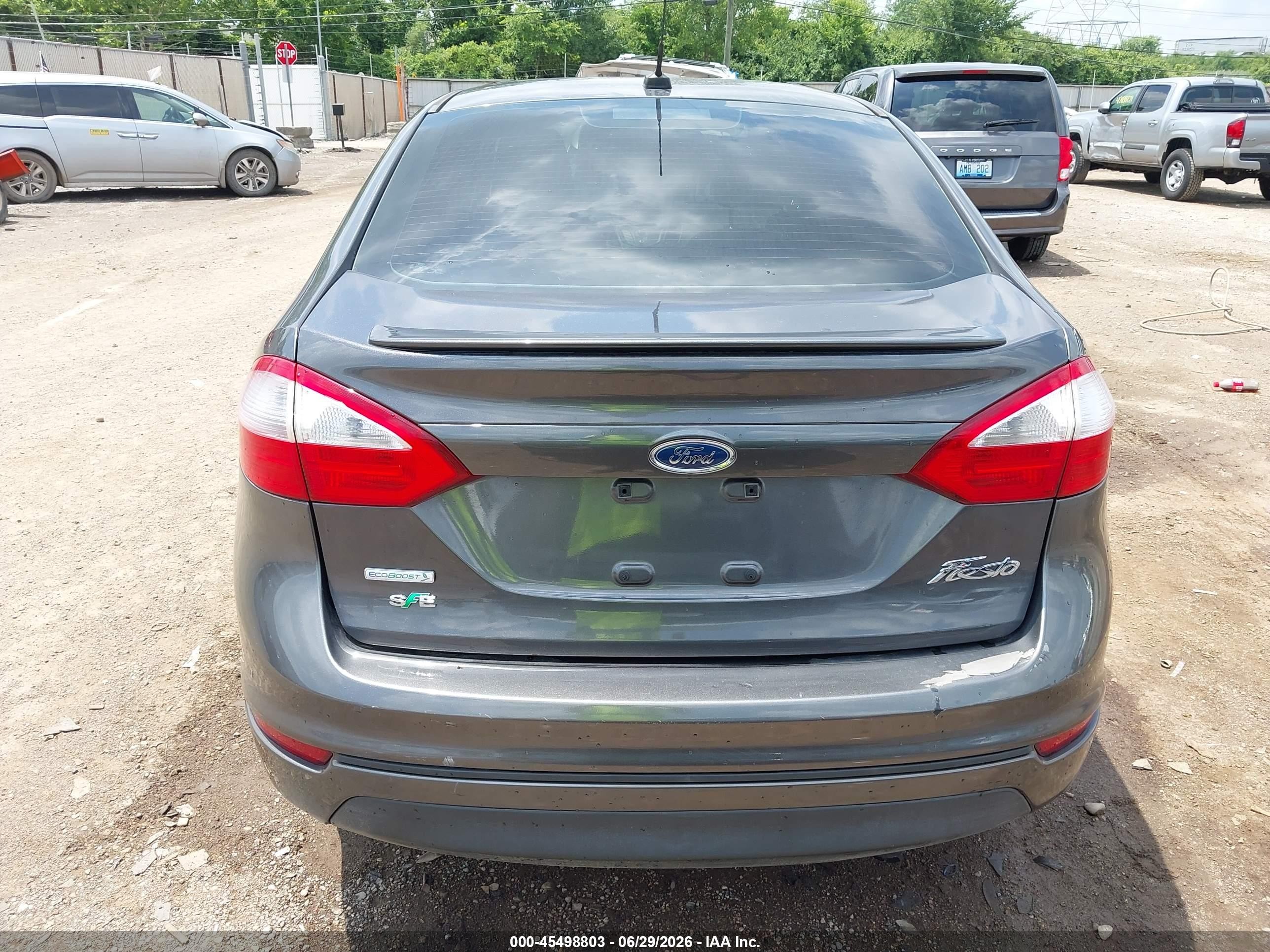 2015 Ford Fiesta Se Gray vin: 3FADP4BE1FM141376