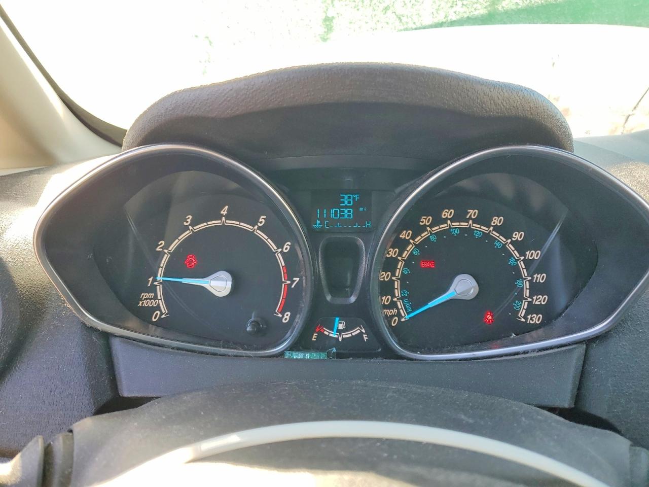 2015 Ford Fiesta Se Green vin: 3FADP4BEXFM146107