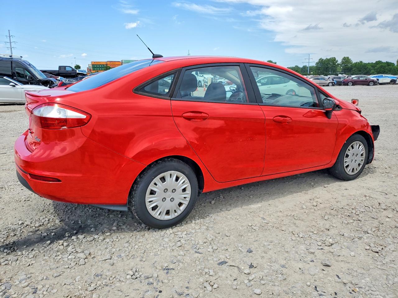 2015 Ford Fiesta Se Red vin: 3FADP4BEXFM148648