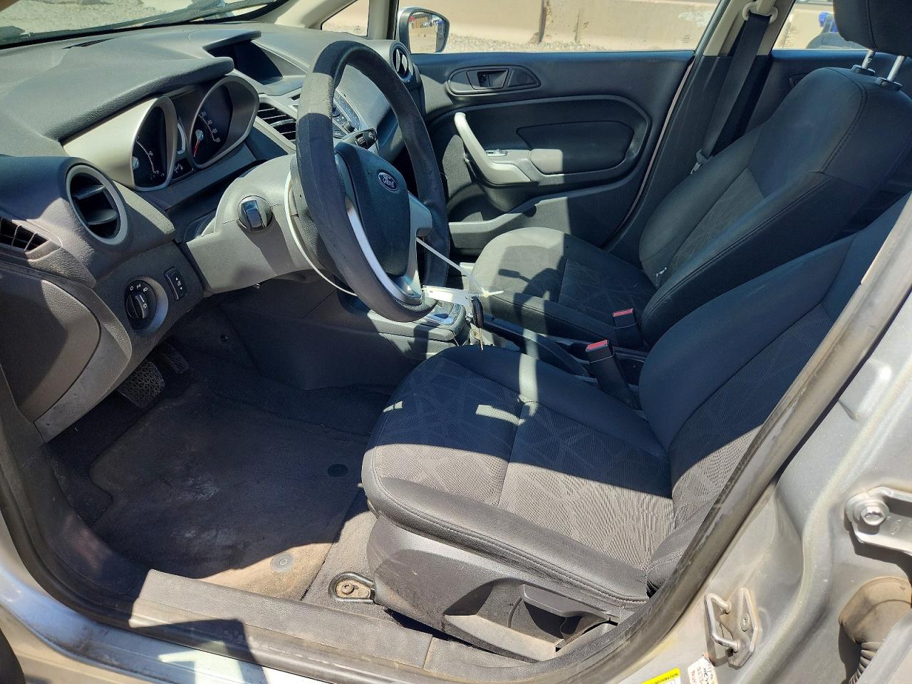 2011 Ford Fiesta Se Silver vin: 3FADP4BJ0BM226281