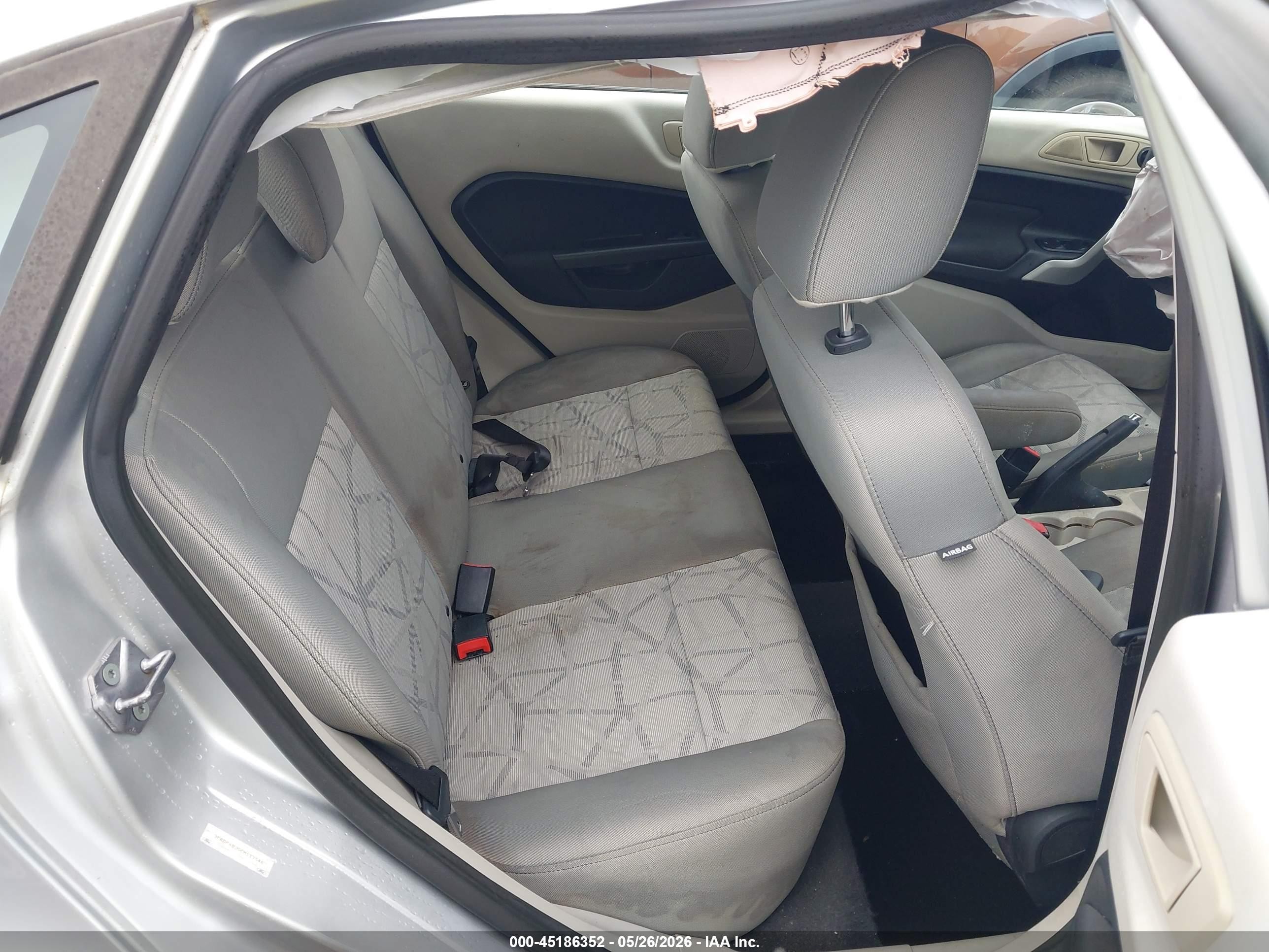 2012 Ford Fiesta Se Silver vin: 3FADP4BJ0CM117546