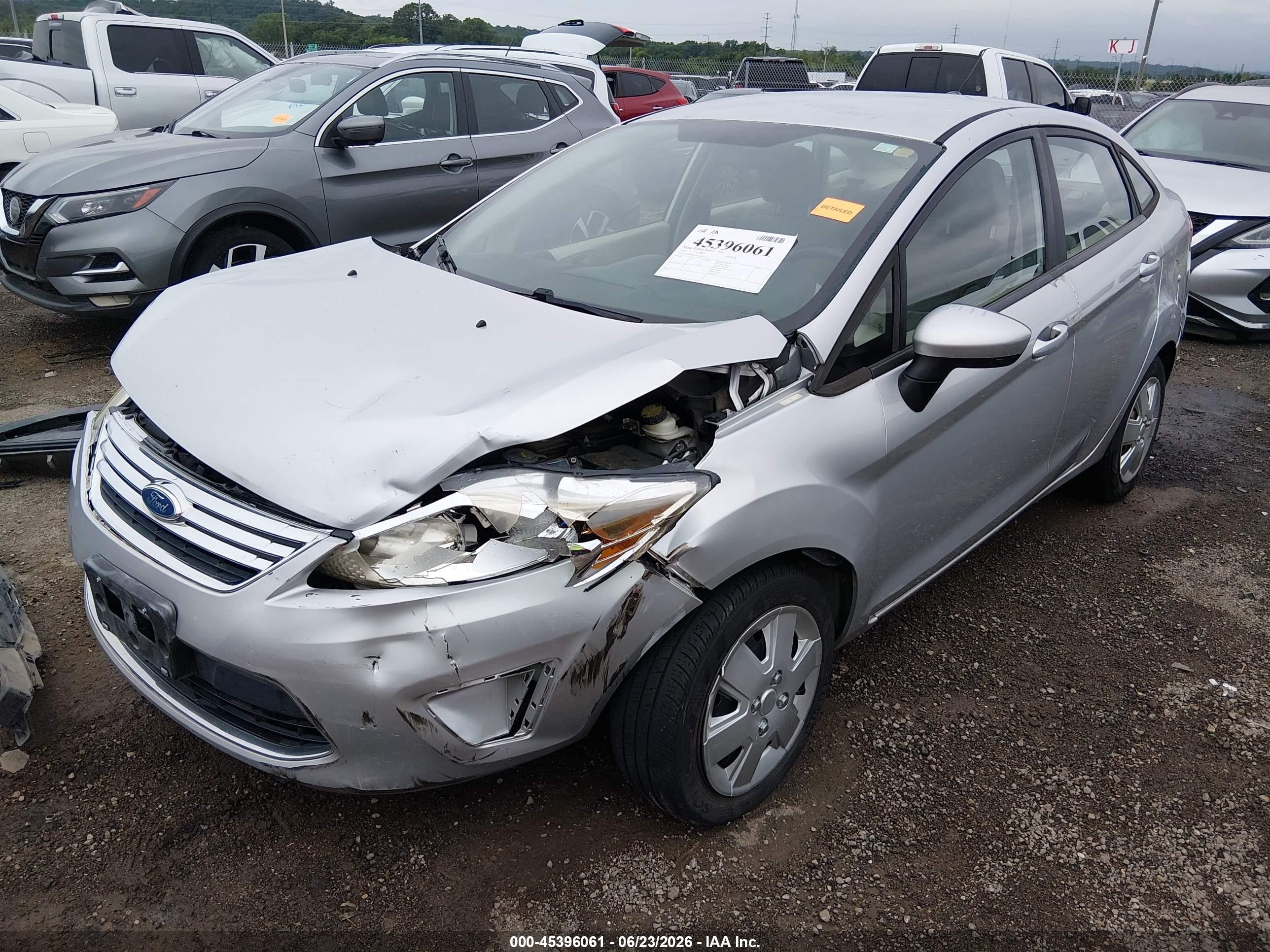 2012 Ford Fiesta Se Silver vin: 3FADP4BJ0CM128238