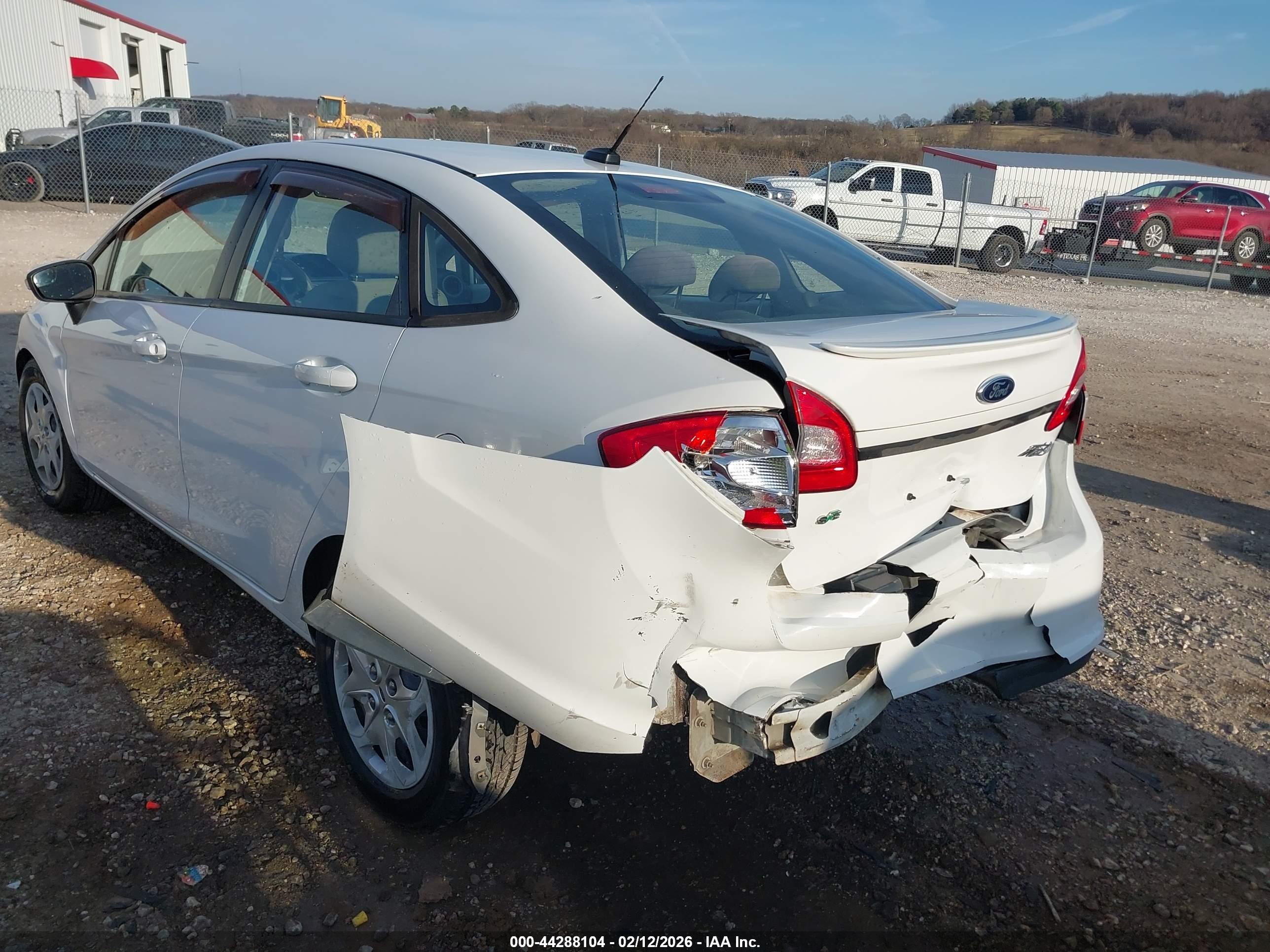 2013 Ford Fiesta Se White vin: 3FADP4BJ0DM123123