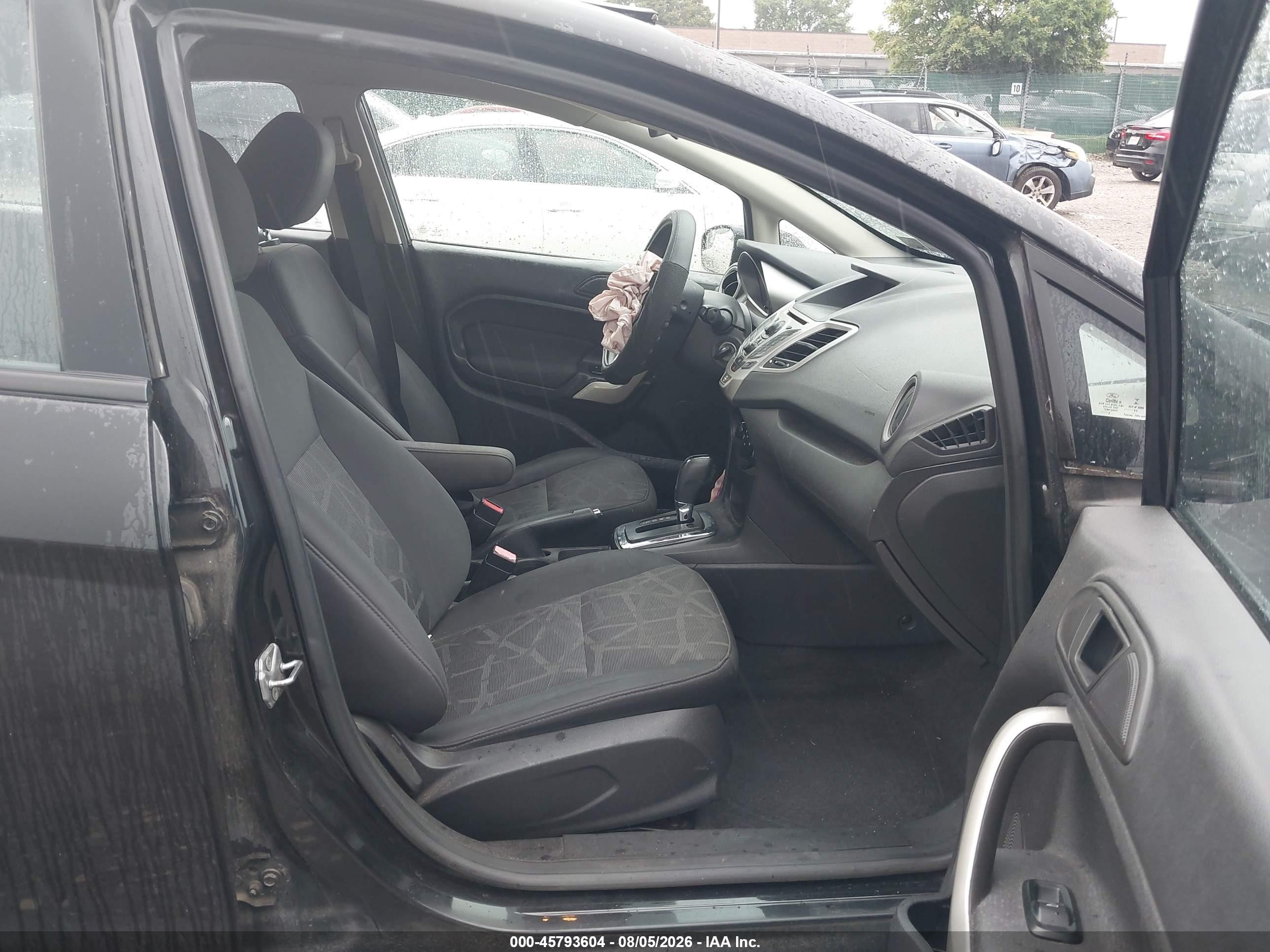 2013 Ford Fiesta Se Black vin: 3FADP4BJ0DM191485