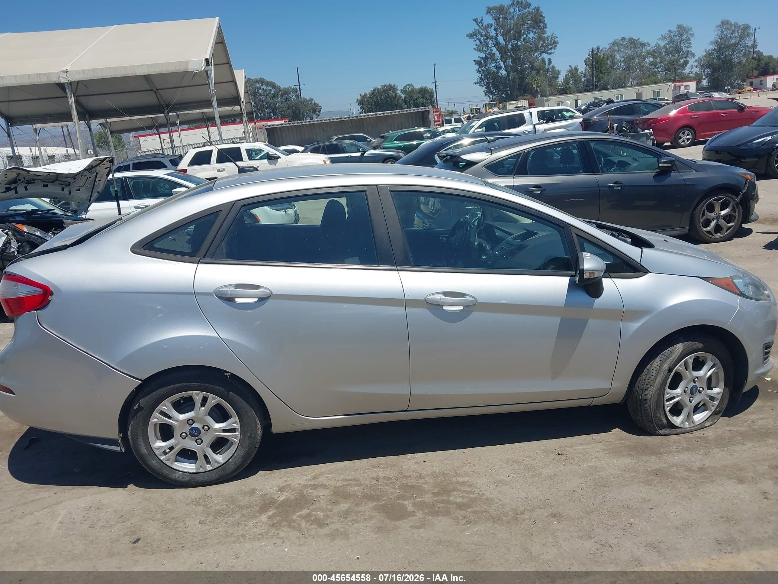 2014 Ford Fiesta Se Silver vin: 3FADP4BJ0EM133409