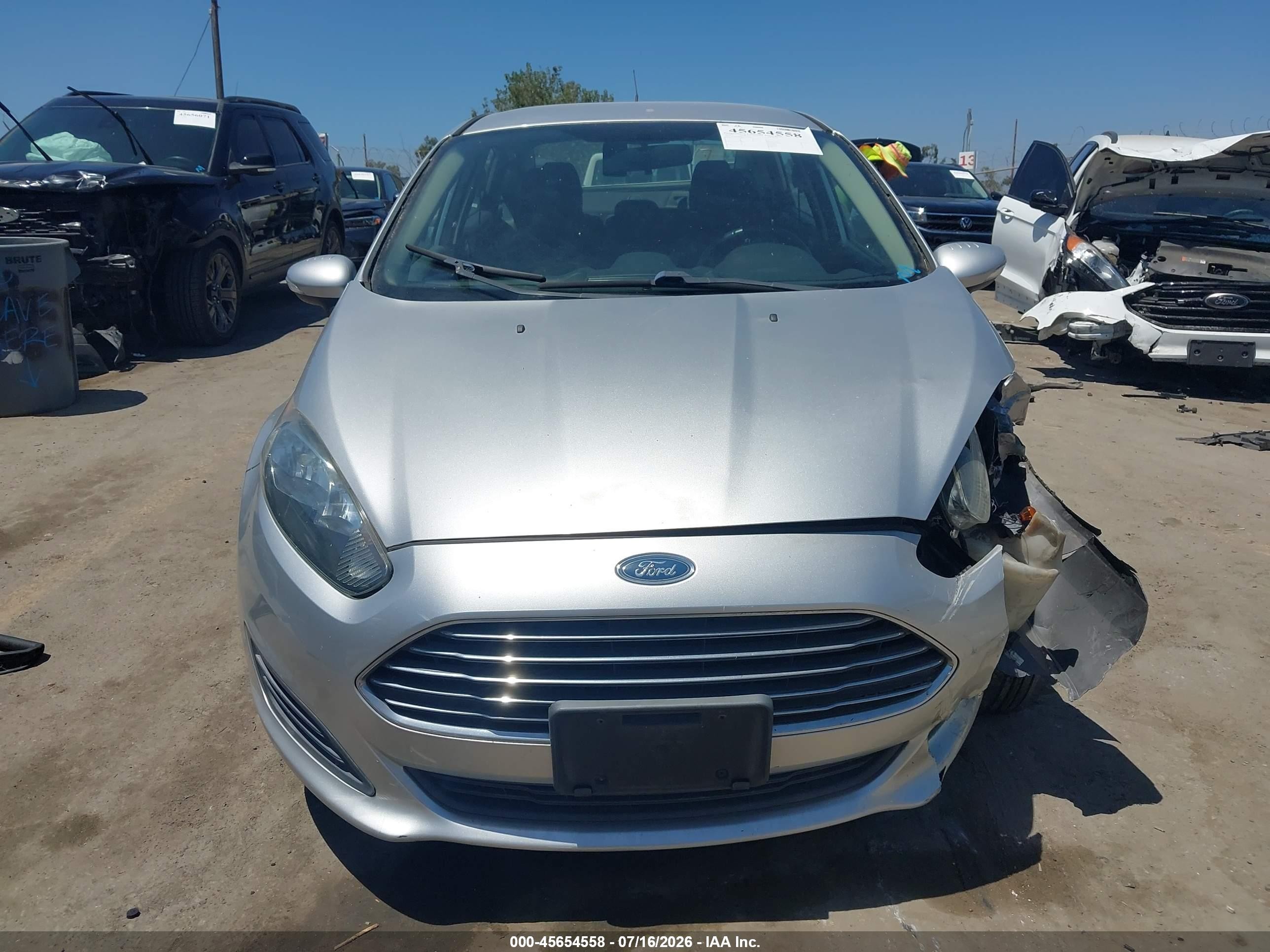 2014 Ford Fiesta Se Silver vin: 3FADP4BJ0EM133409