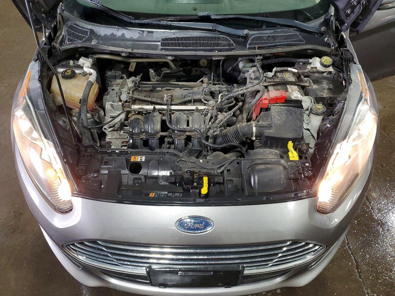 2014 Ford Fiesta Se Gray vin: 3FADP4BJ0EM195358