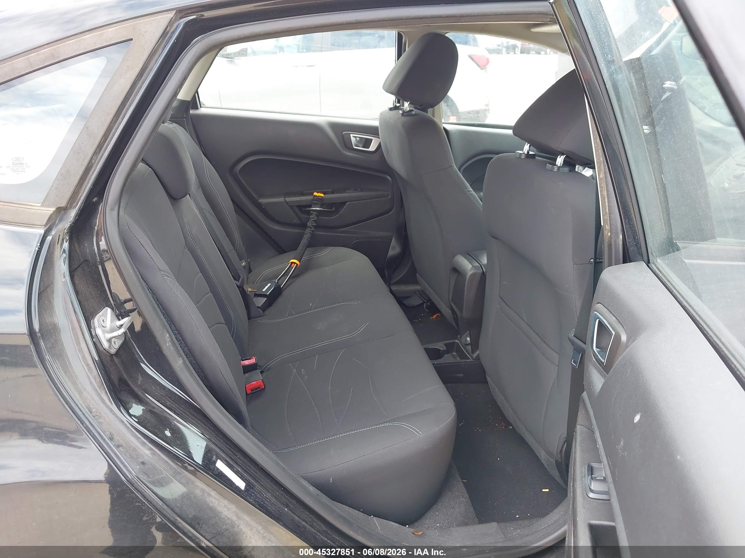 2014 Ford Fiesta Se Black vin: 3FADP4BJ0EM220453