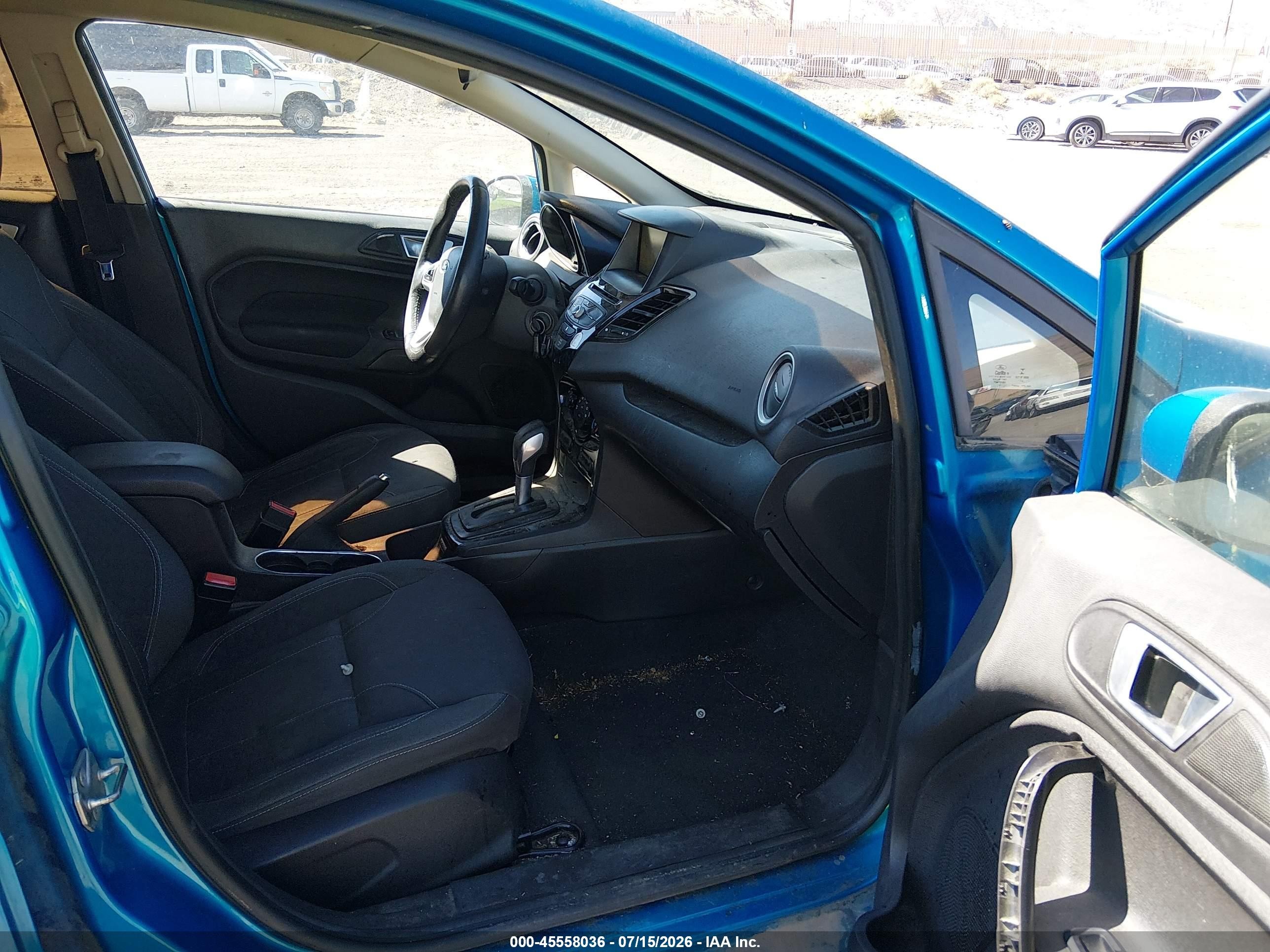 2015 Ford Fiesta Se Blue vin: 3FADP4BJ0FM115235