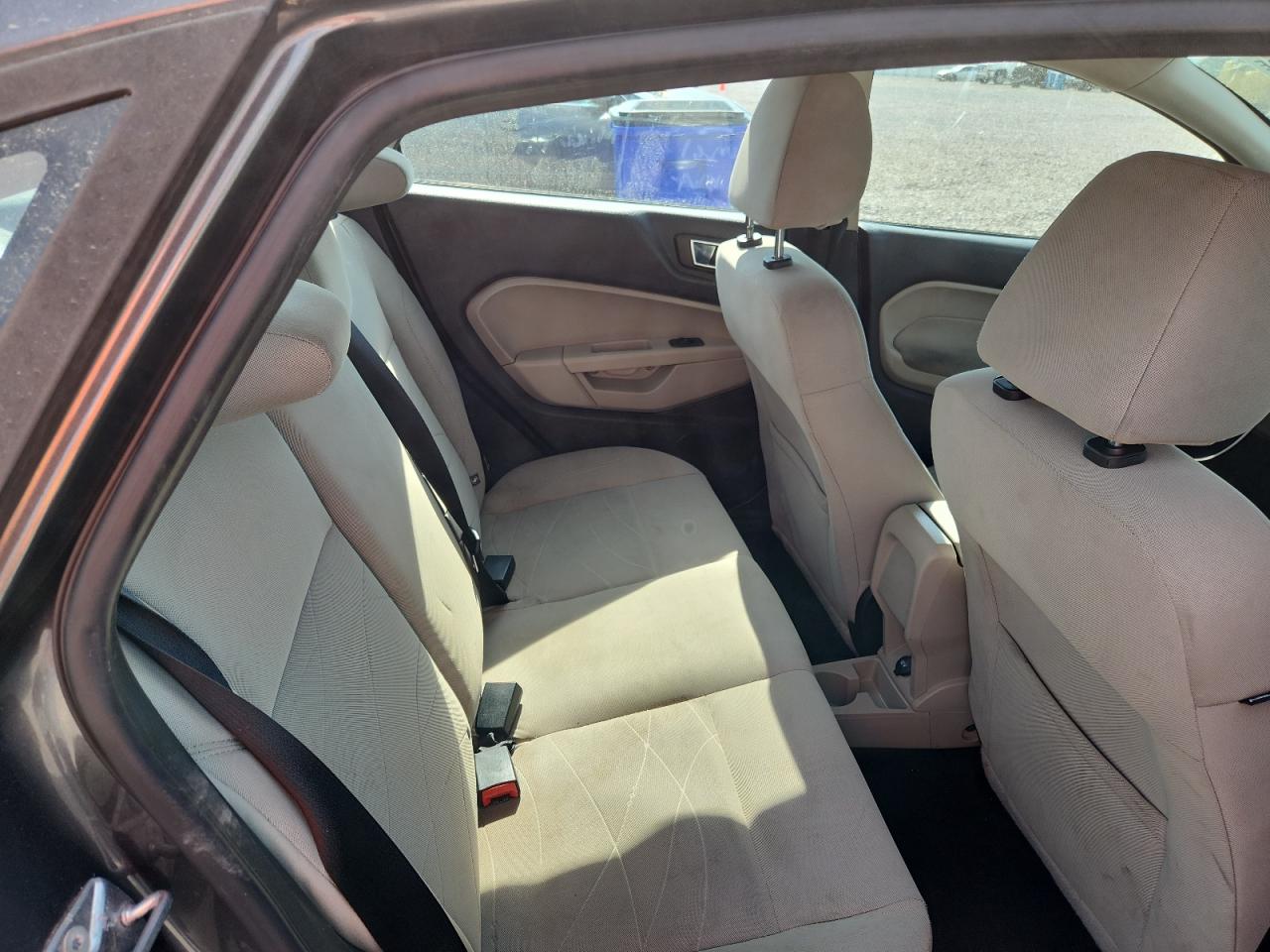 2015 Ford Fiesta Se Gray vin: 3FADP4BJ0FM152401