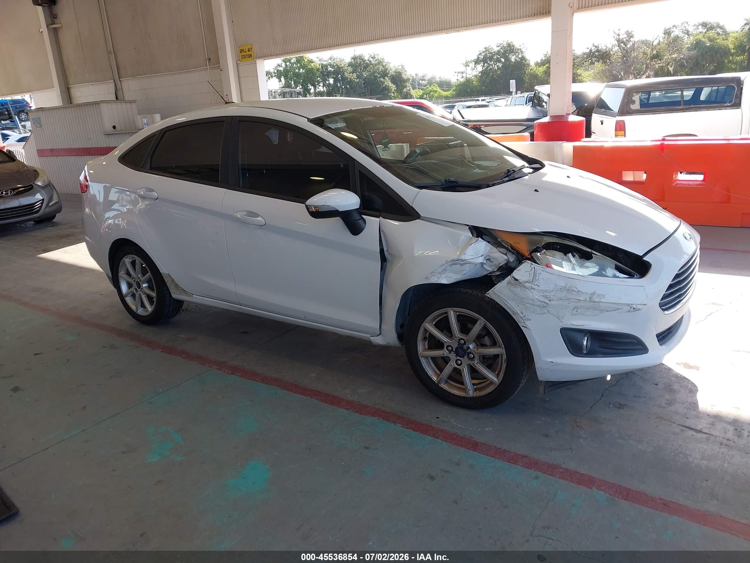 2015 Ford Fiesta Se White vin: 3FADP4BJ0FM157629