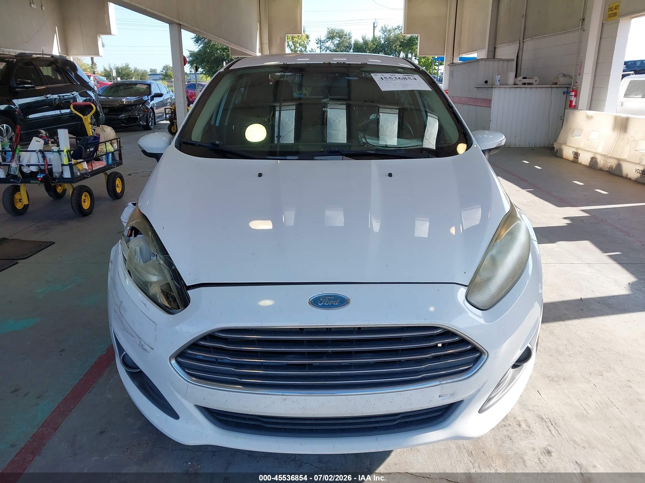 2015 Ford Fiesta Se White vin: 3FADP4BJ0FM157629