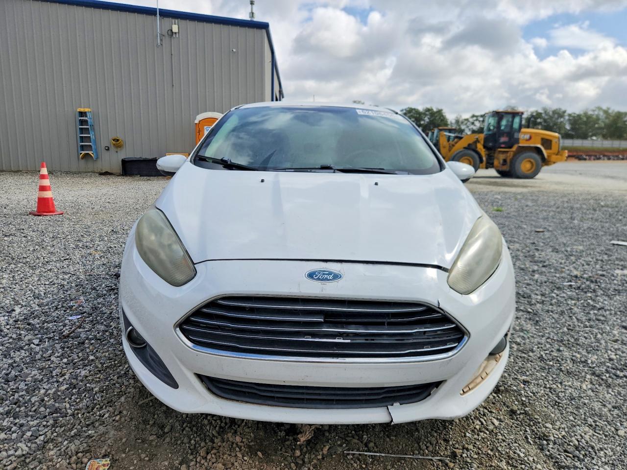 2015 Ford Fiesta Se White vin: 3FADP4BJ0FM164595