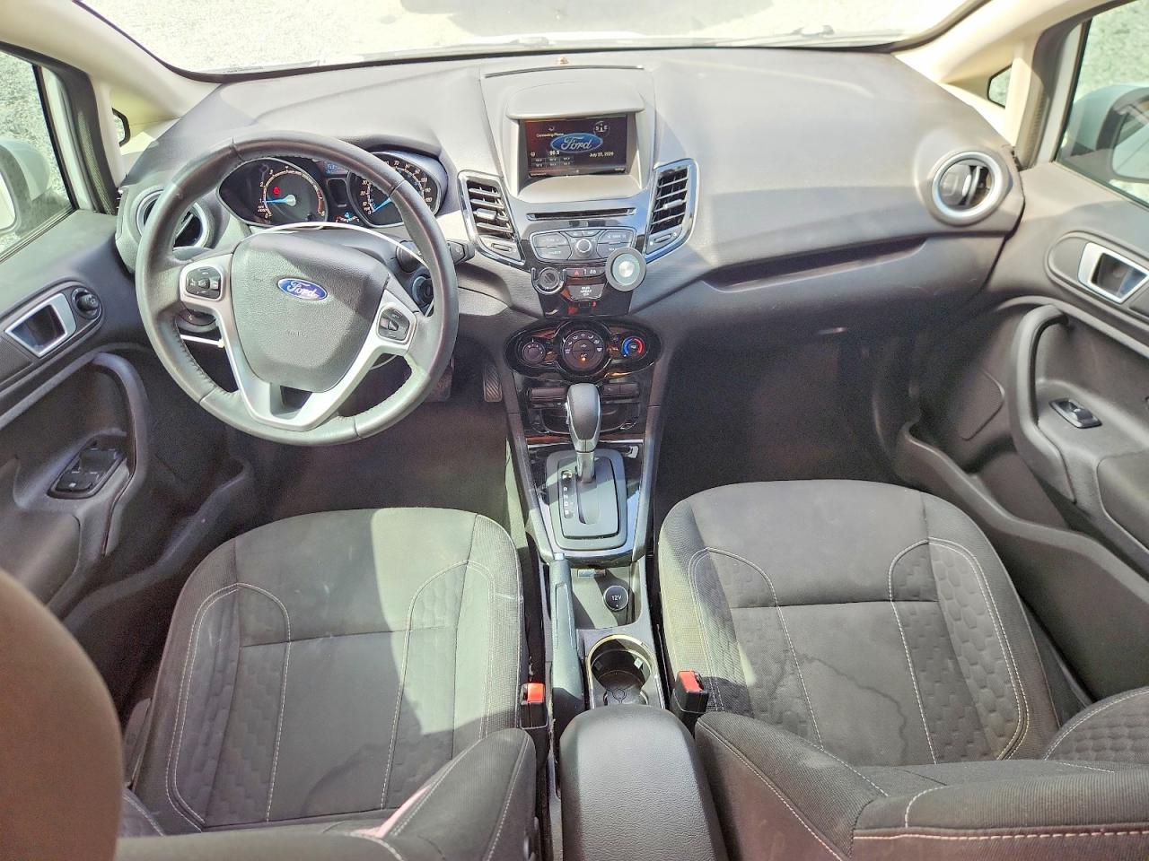 2015 Ford Fiesta Se White vin: 3FADP4BJ0FM164595