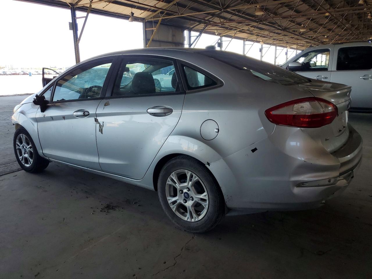 2015 Ford Fiesta Se Silver vin: 3FADP4BJ0FM196107