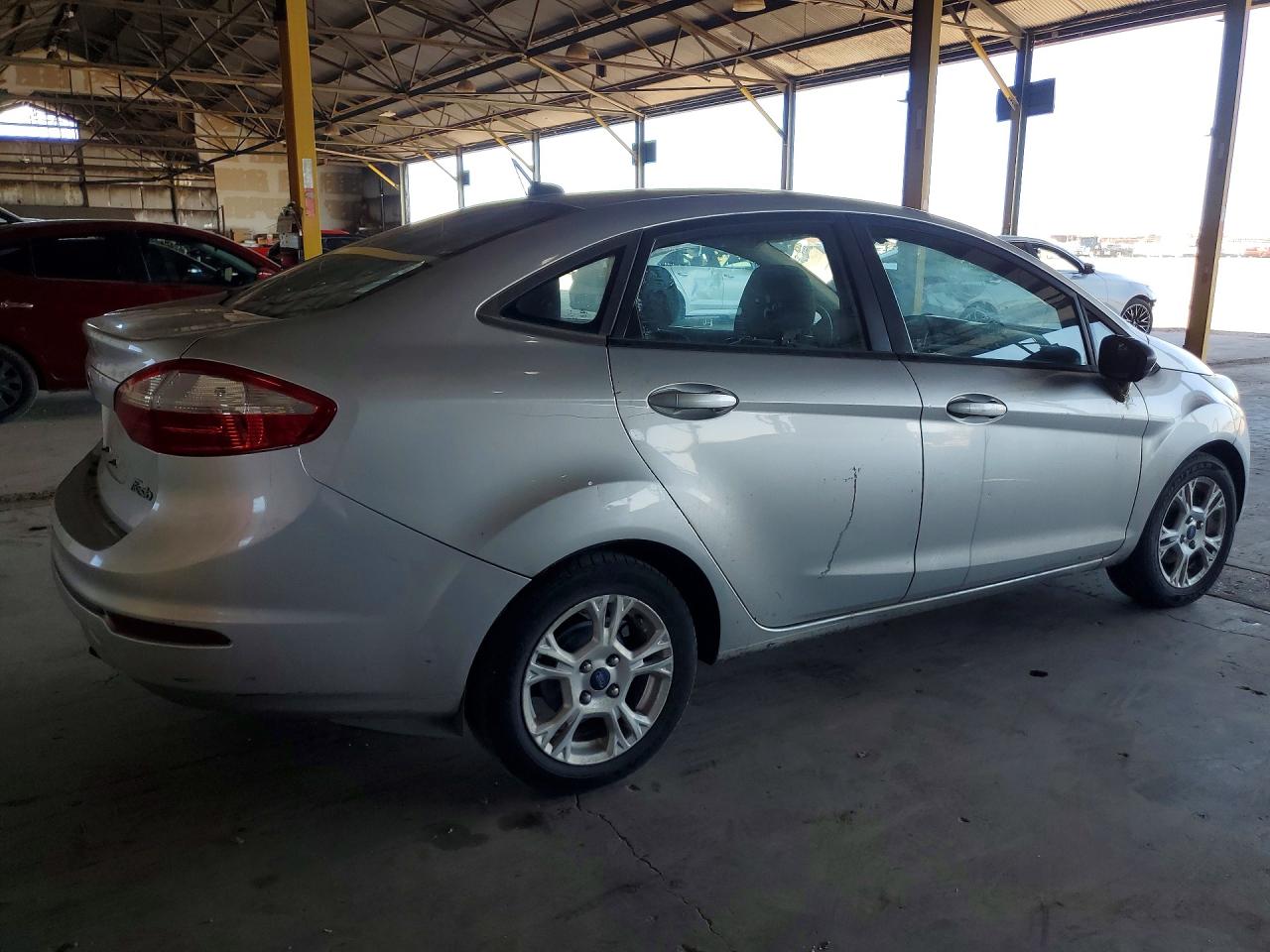 2015 Ford Fiesta Se Silver vin: 3FADP4BJ0FM196107