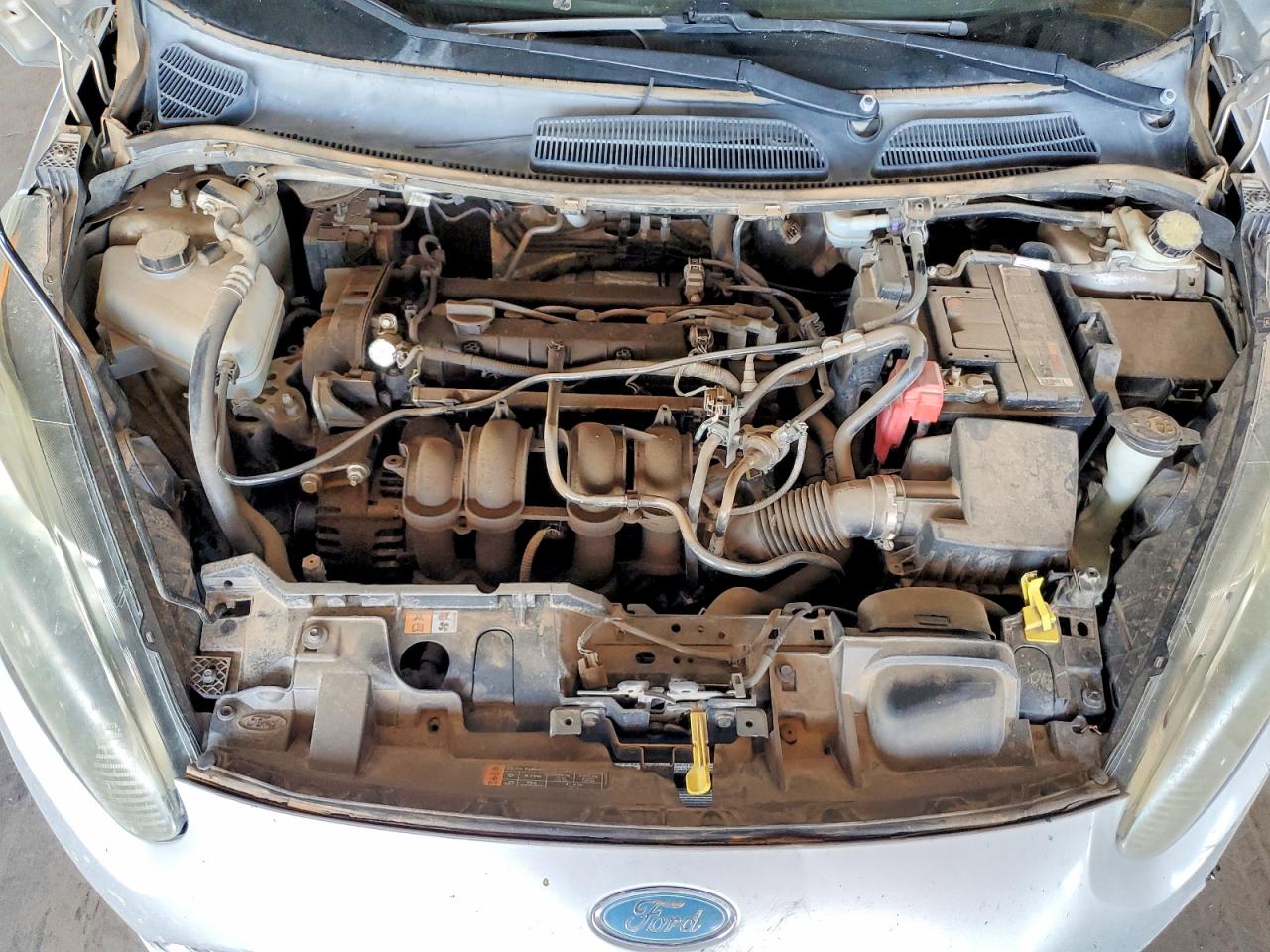 2015 Ford Fiesta Se Silver vin: 3FADP4BJ0FM196107