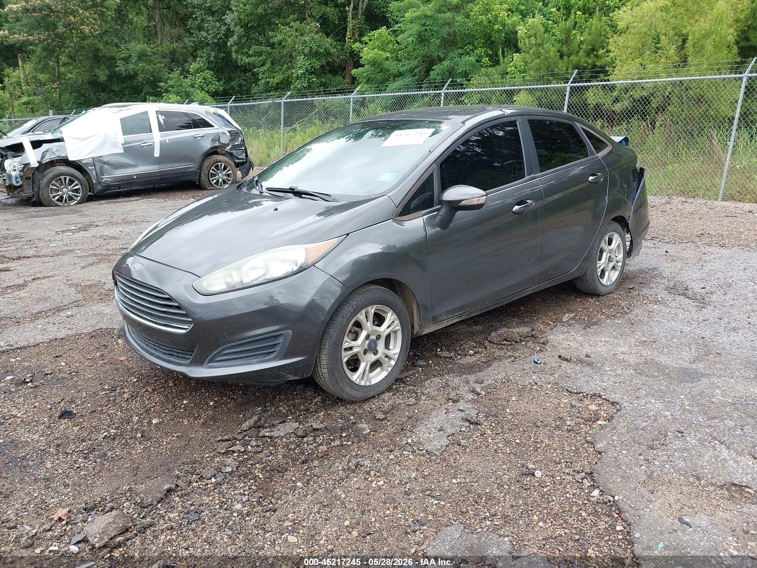 2015 Ford Fiesta Se Gray vin: 3FADP4BJ0FM202777