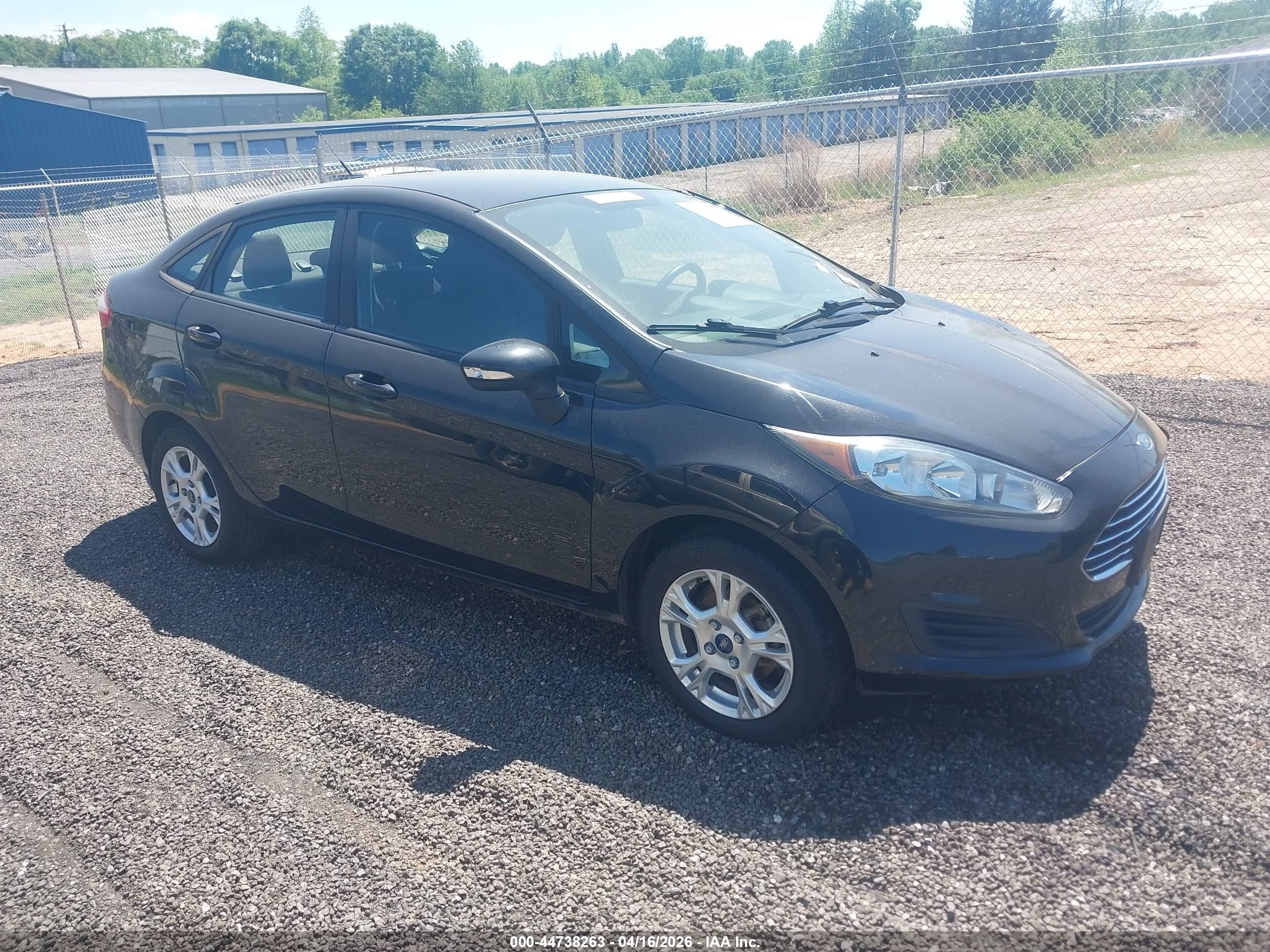 2015 Ford Fiesta Se Black vin: 3FADP4BJ0FM219093