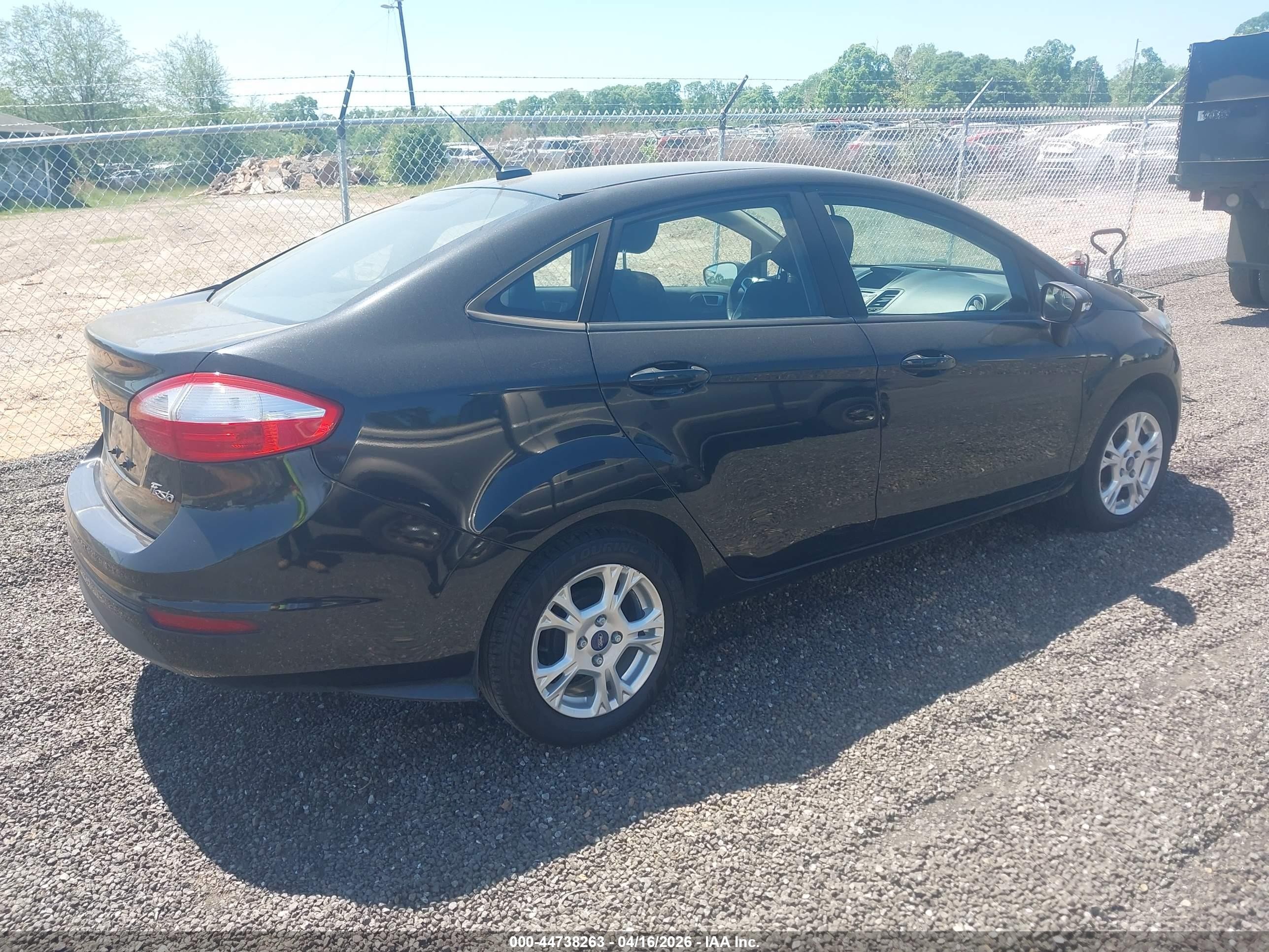 2015 Ford Fiesta Se Black vin: 3FADP4BJ0FM219093