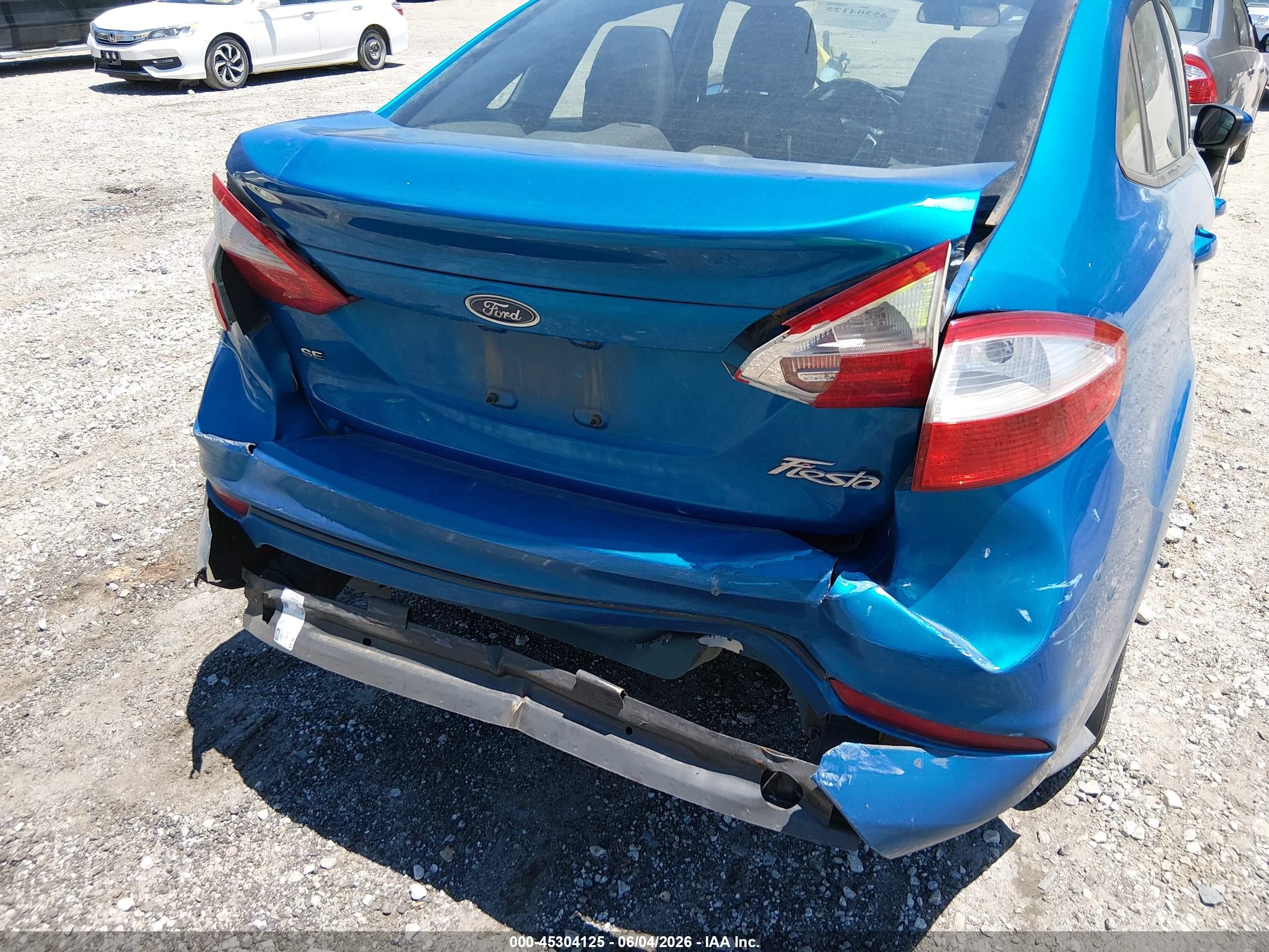 2015 Ford Fiesta Se Blue vin: 3FADP4BJ0FM219739