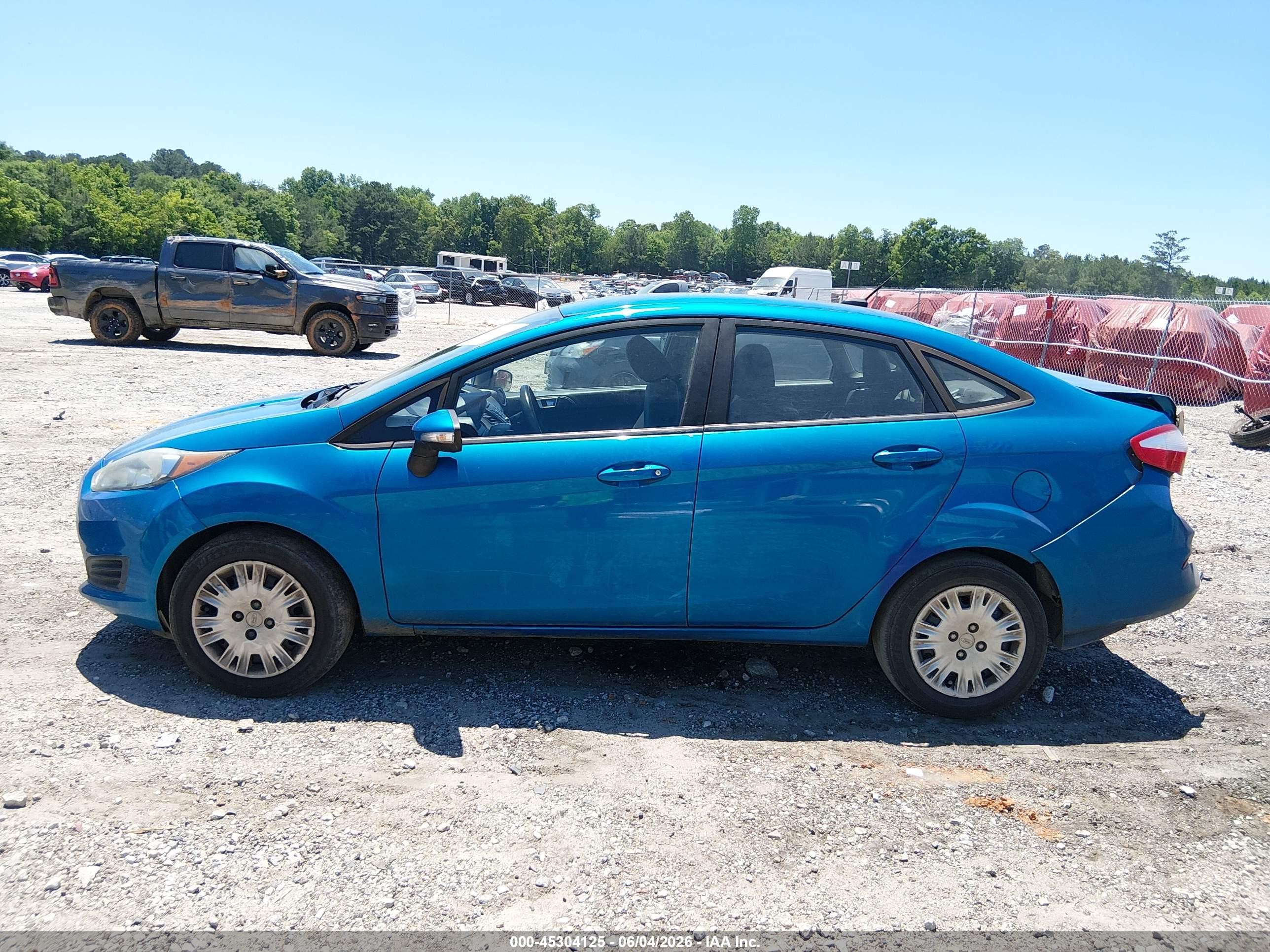 2015 Ford Fiesta Se Blue vin: 3FADP4BJ0FM219739