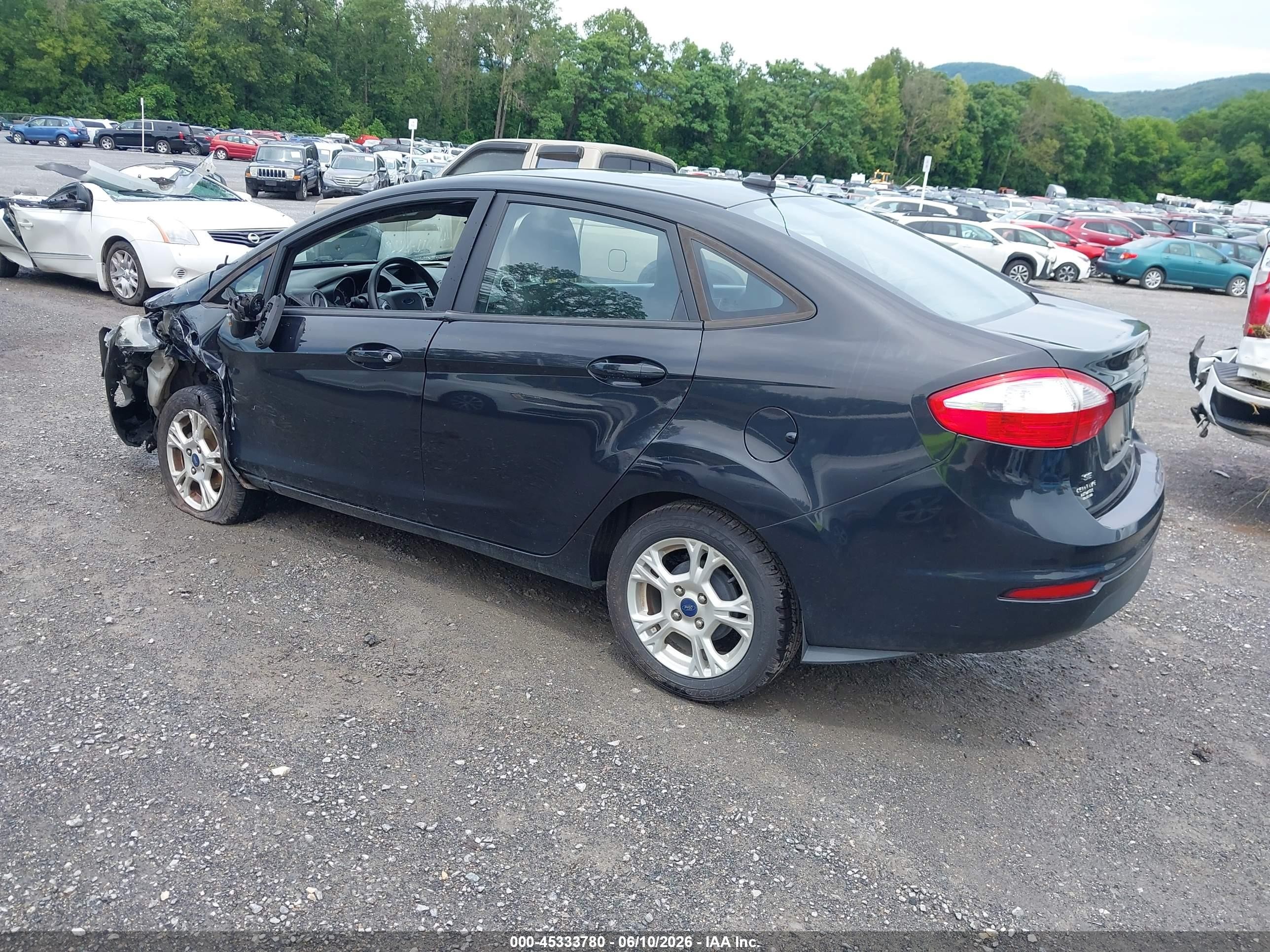 2015 Ford Fiesta Se Black vin: 3FADP4BJ0FM219756