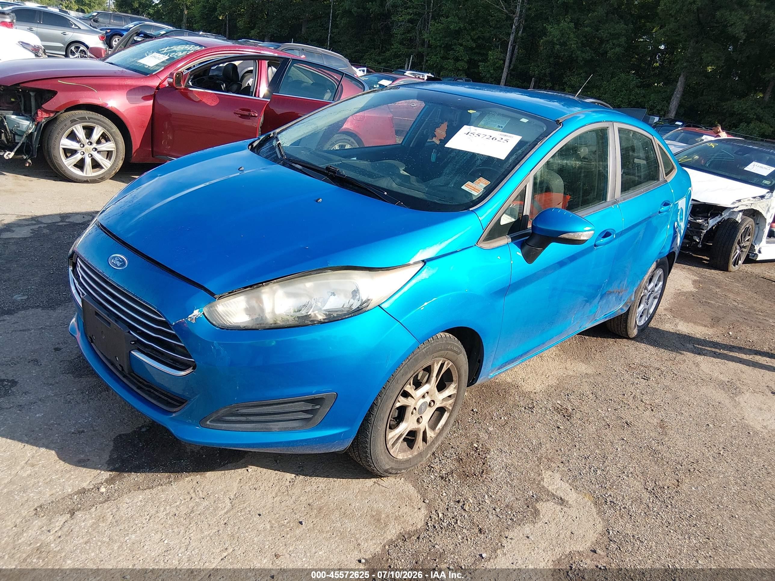 2015 Ford Fiesta Se Blue vin: 3FADP4BJ0FM219790