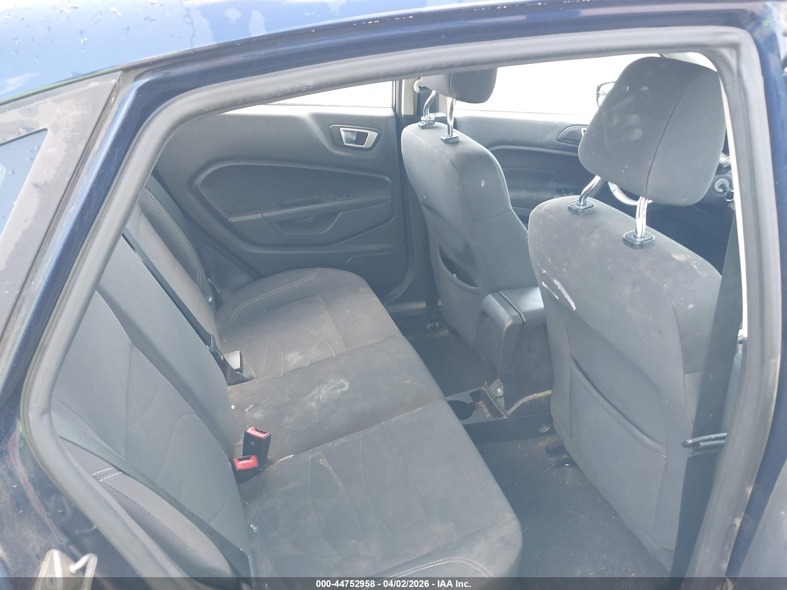 2016 Ford Fiesta Se Blue vin: 3FADP4BJ0GM187991