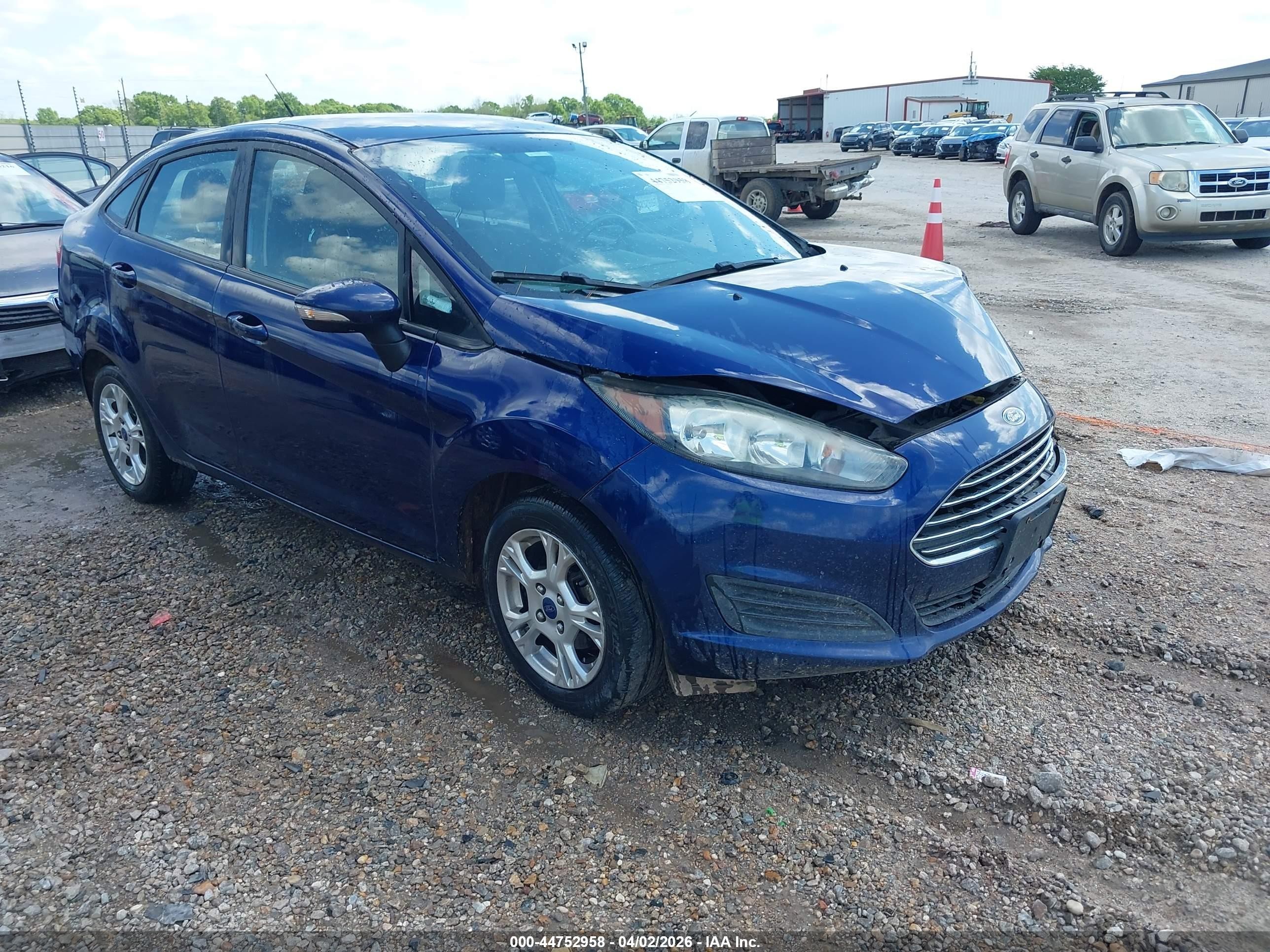 2016 Ford Fiesta Se Blue vin: 3FADP4BJ0GM187991