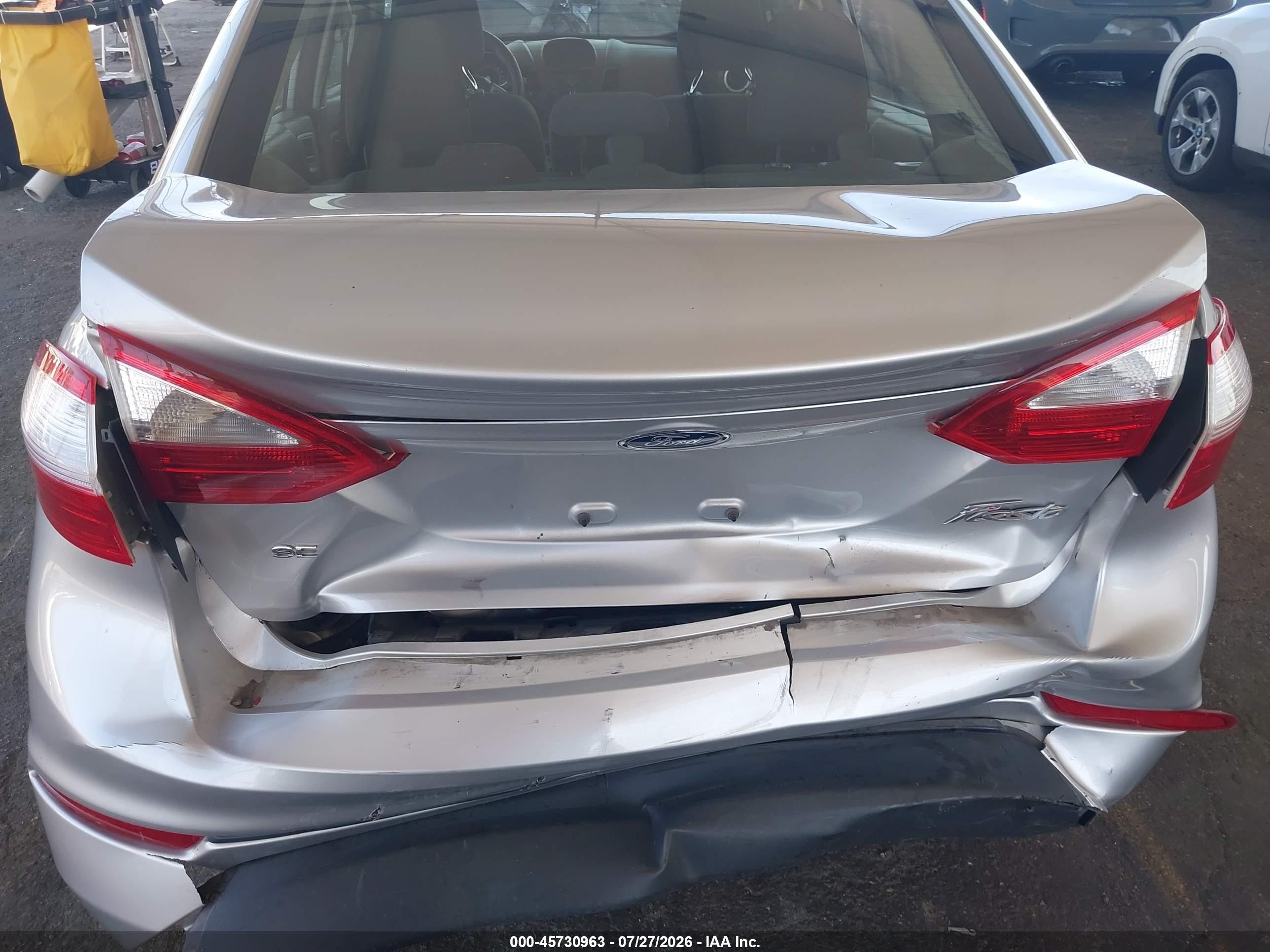 2018 Ford Fiesta Se Silver vin: 3FADP4BJ0JM124977