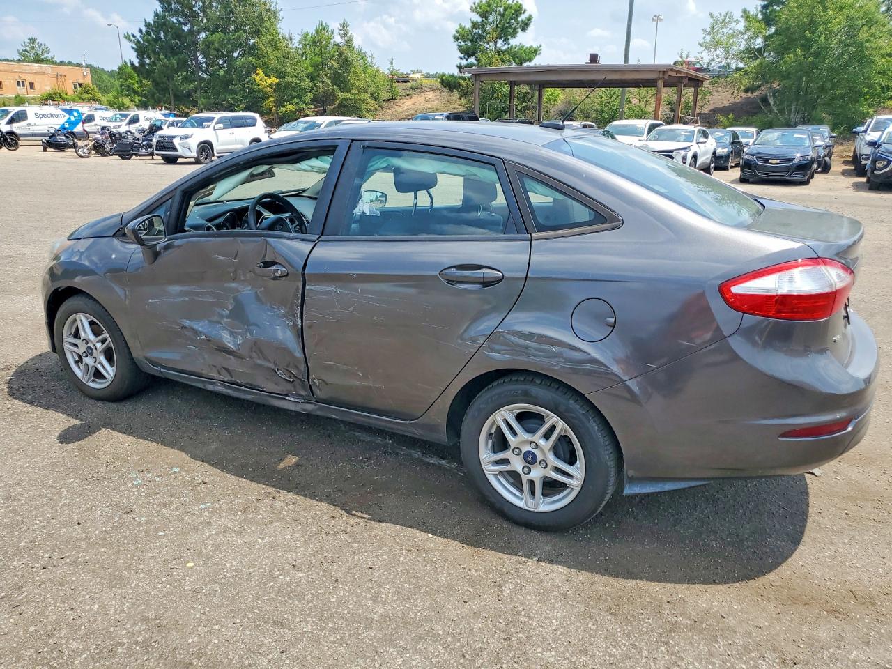 2019 Ford Fiesta Se Charcoal vin: 3FADP4BJ0KM129338