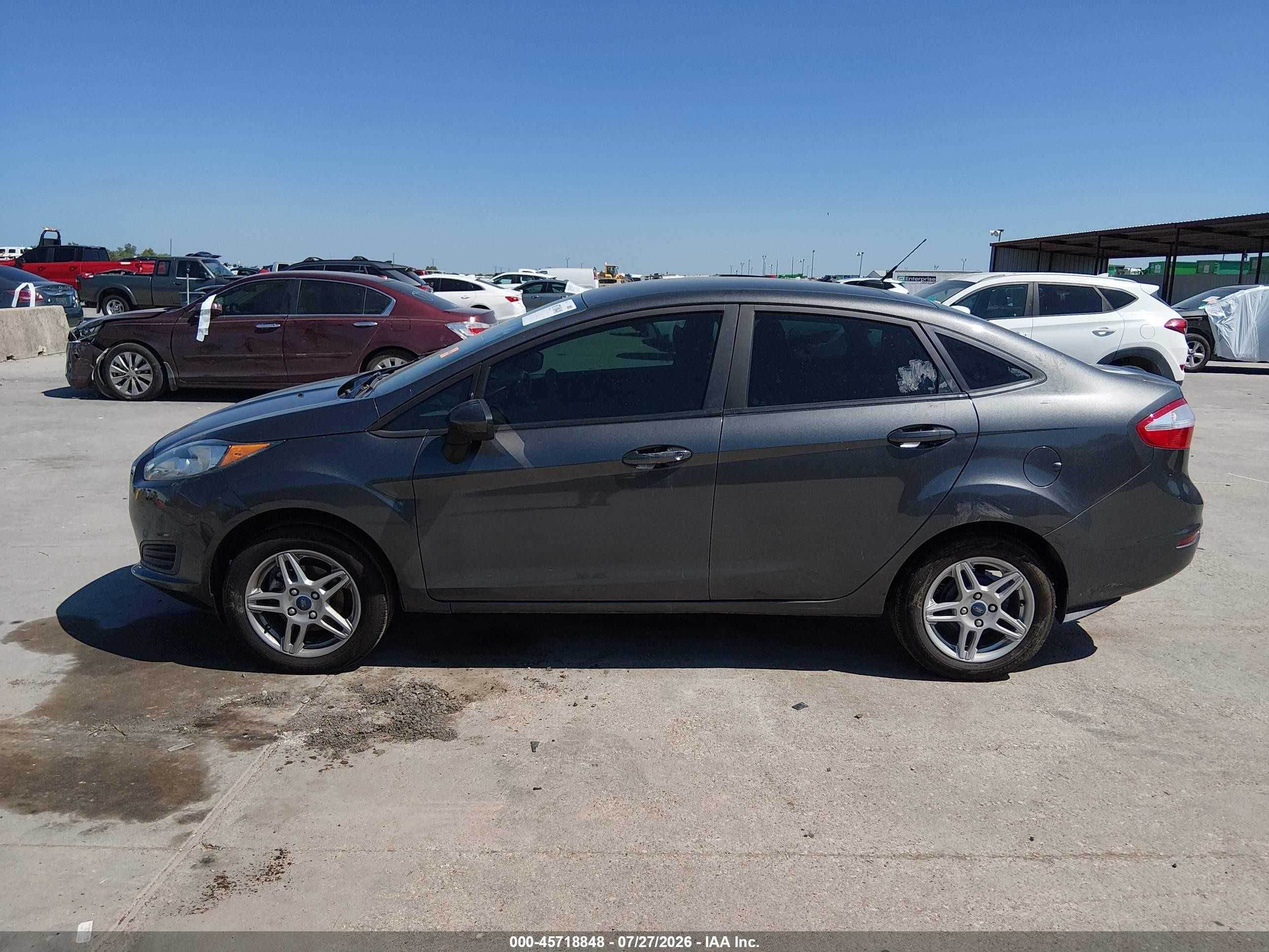 2019 Ford Fiesta Se Gray vin: 3FADP4BJ0KM157981