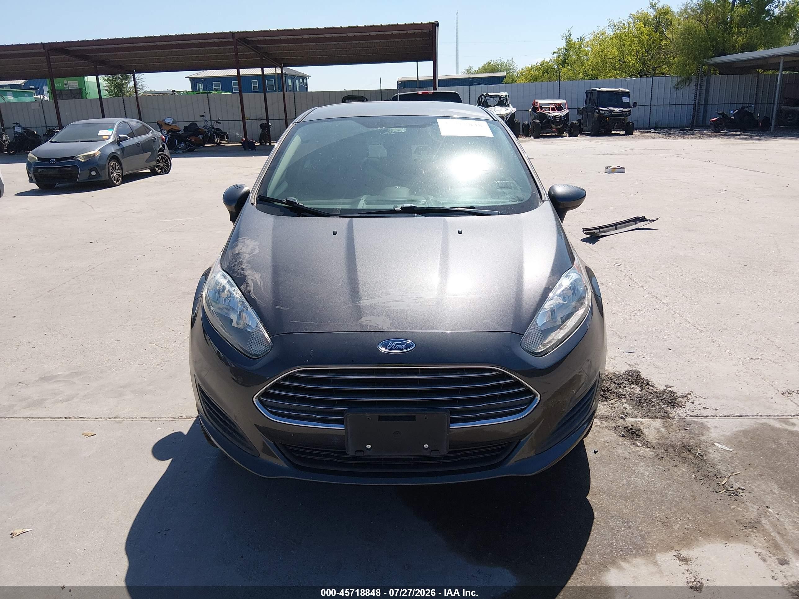 2019 Ford Fiesta Se Gray vin: 3FADP4BJ0KM157981