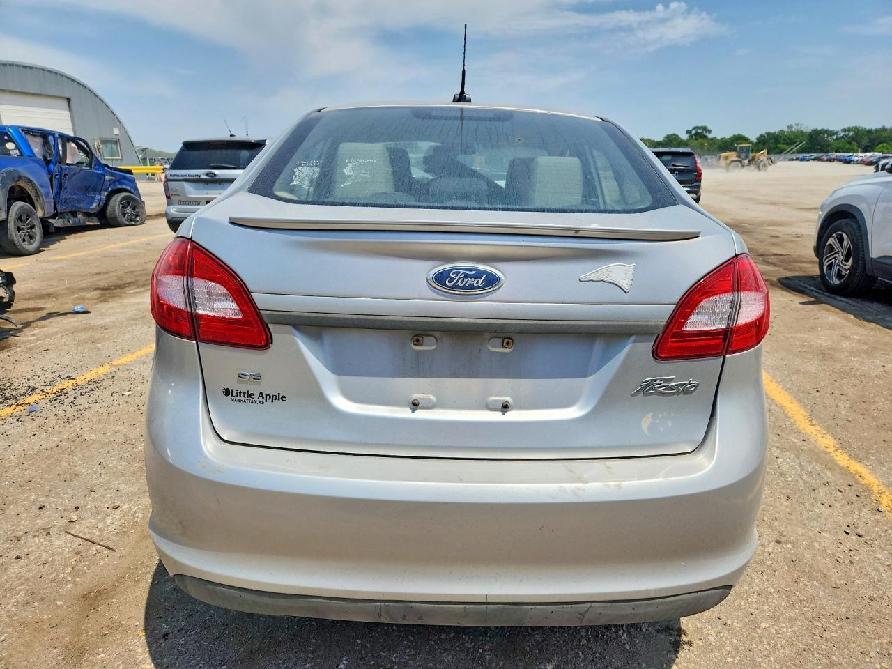 2011 Ford Fiesta Se Silver vin: 3FADP4BJ1BM121880