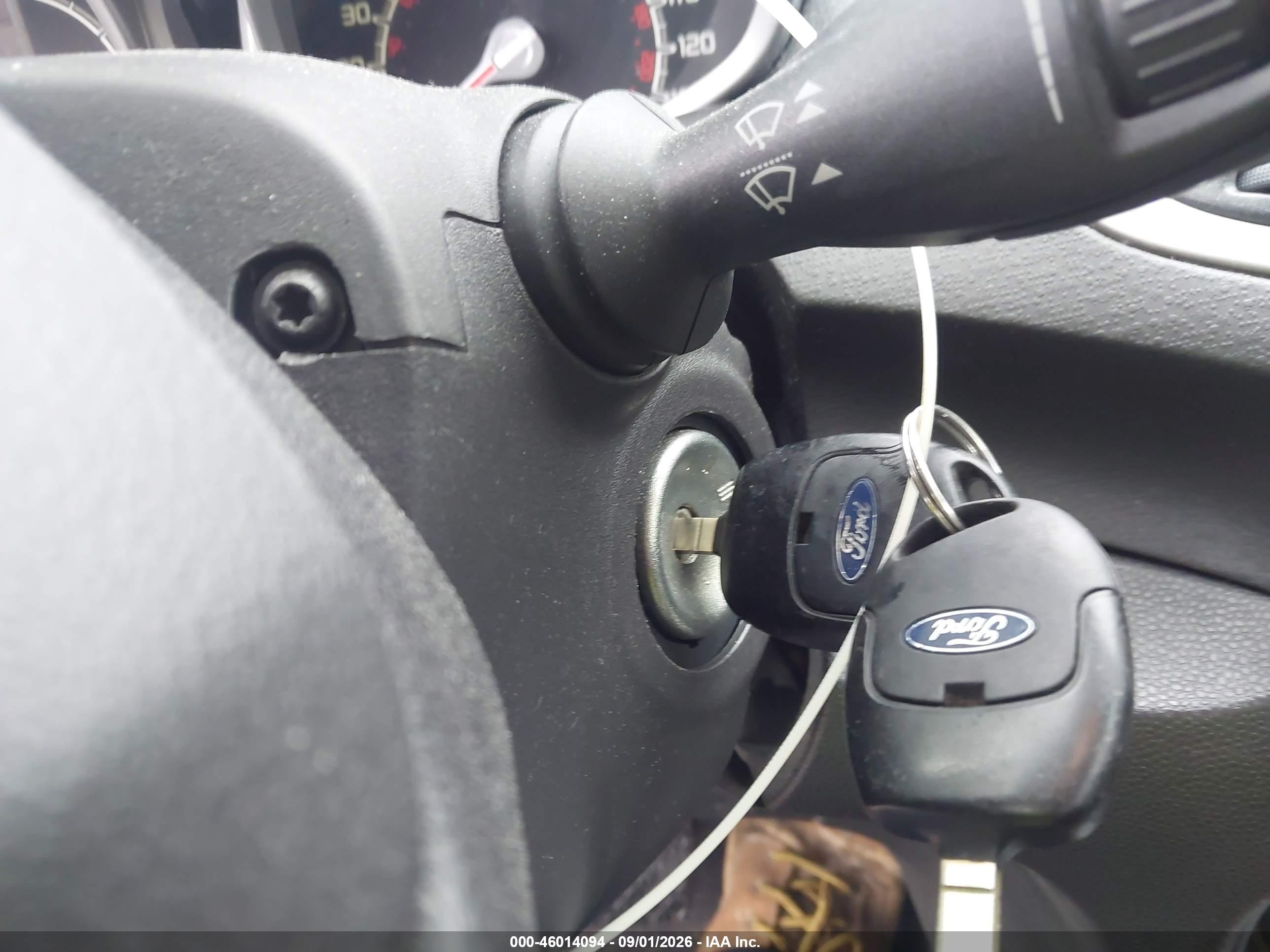 2012 Ford Fiesta Se Красный vin: 3FADP4BJ1CM110461
